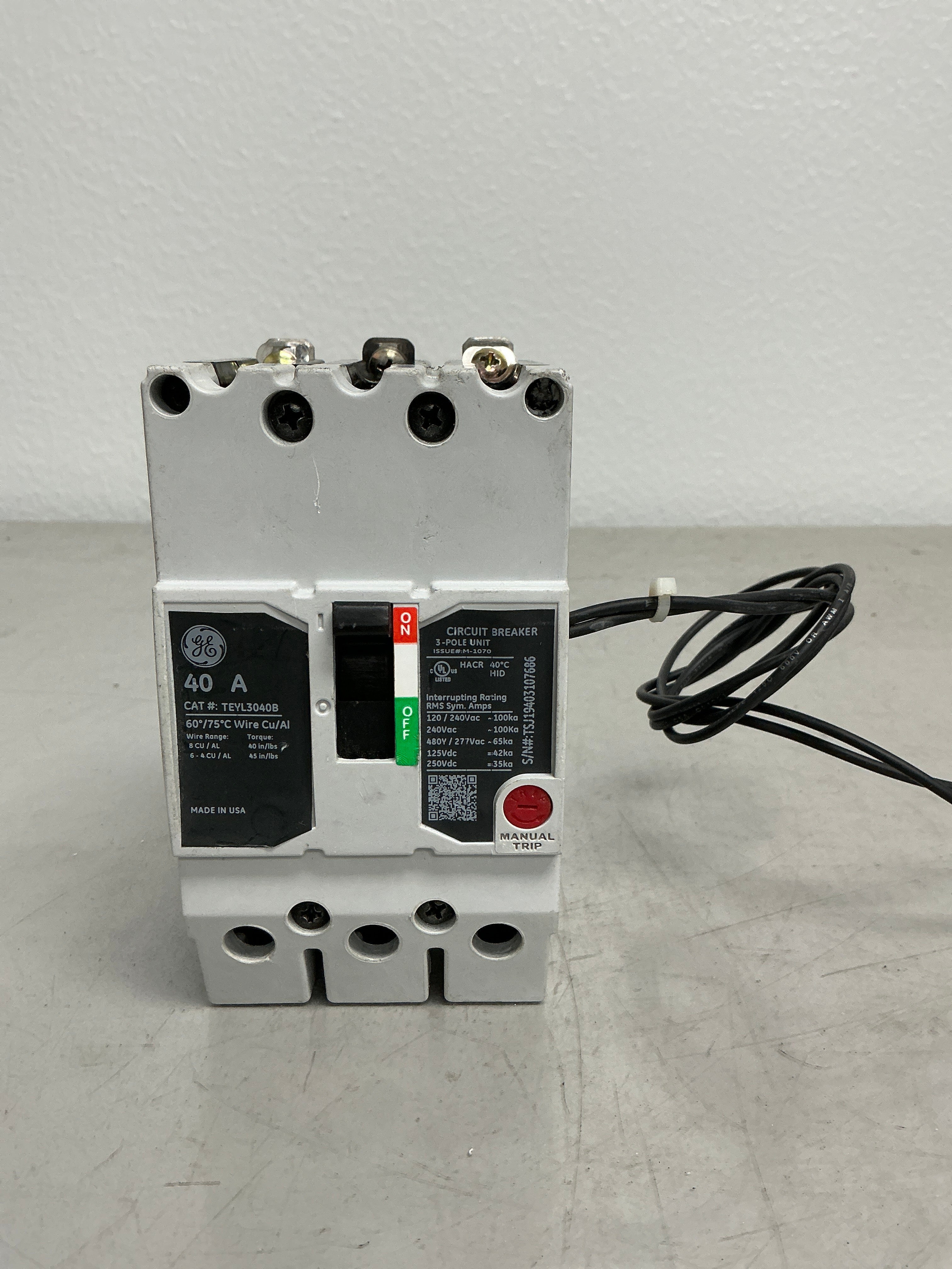Used TEYL3040B with Shunt trip 3 Pole, 40 Amps, 480 Volts