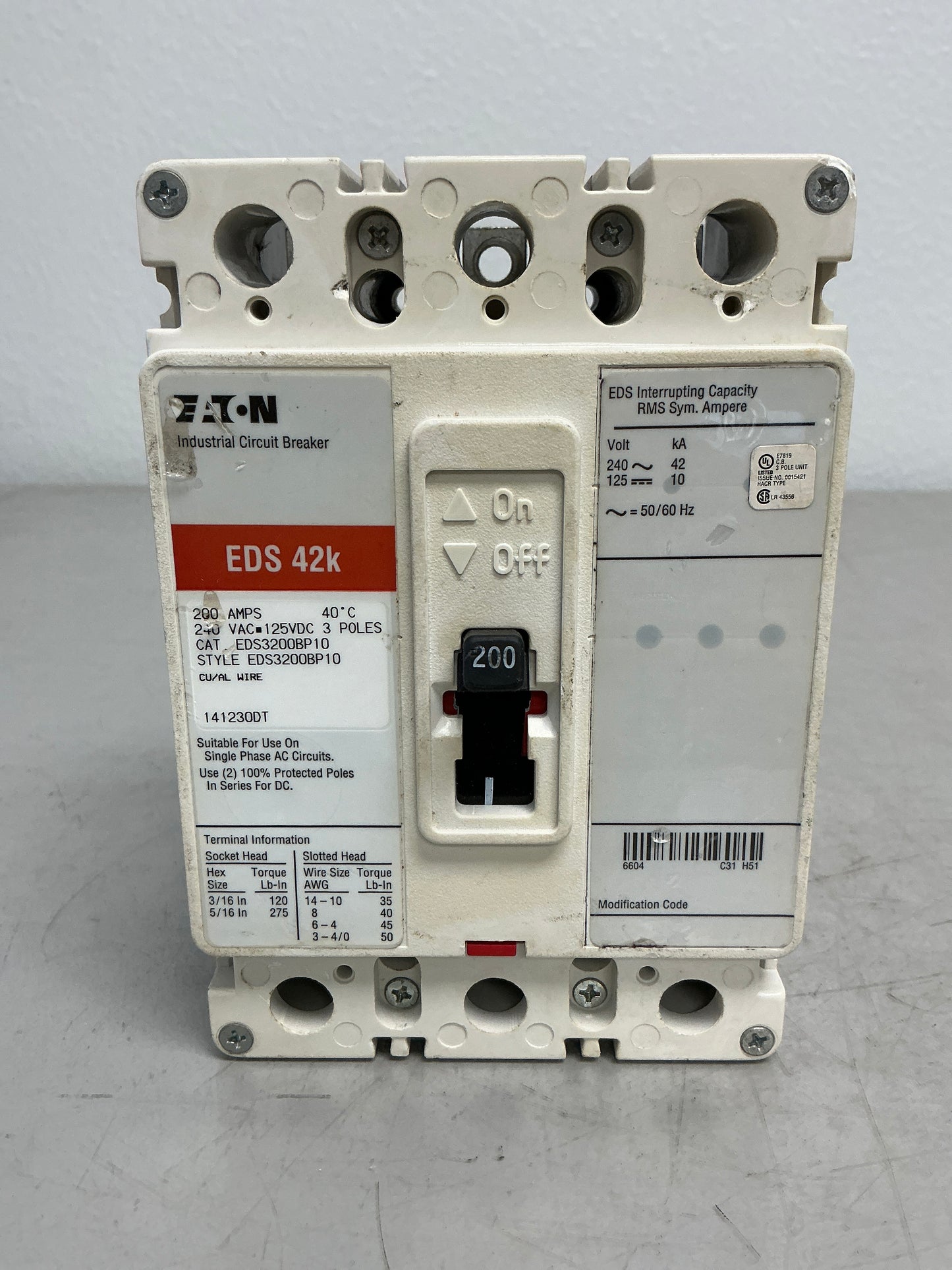 Used Eaton EDS3200BP10 3 Pole, 200 Amps, 240 Volts