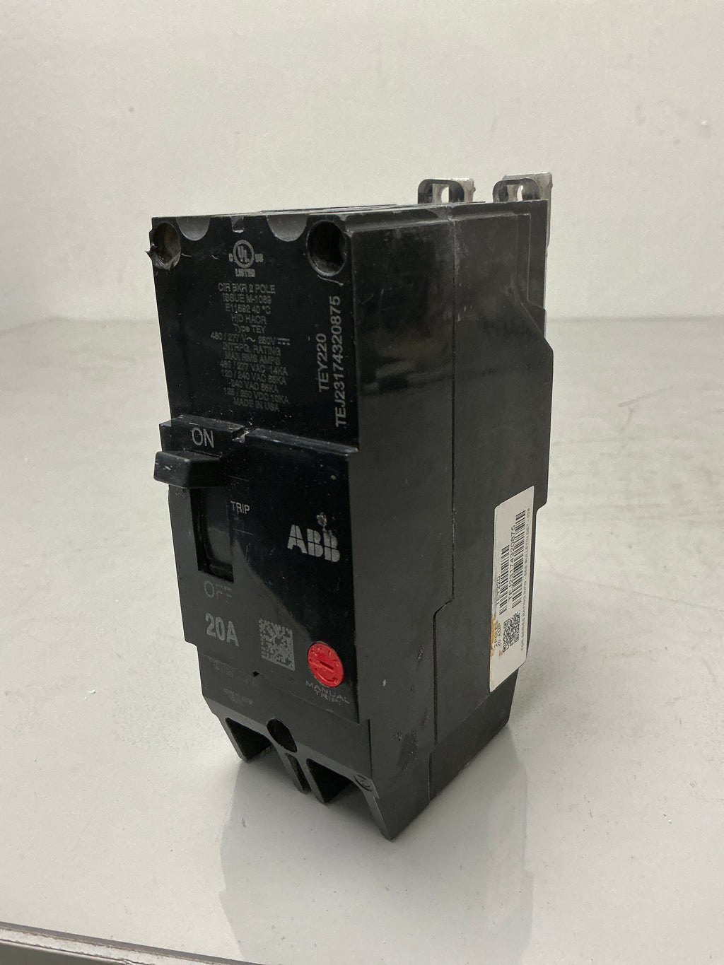 Used GE TEY220 2 Pole, 20 Amps, 480 Volts Circuit Breaker