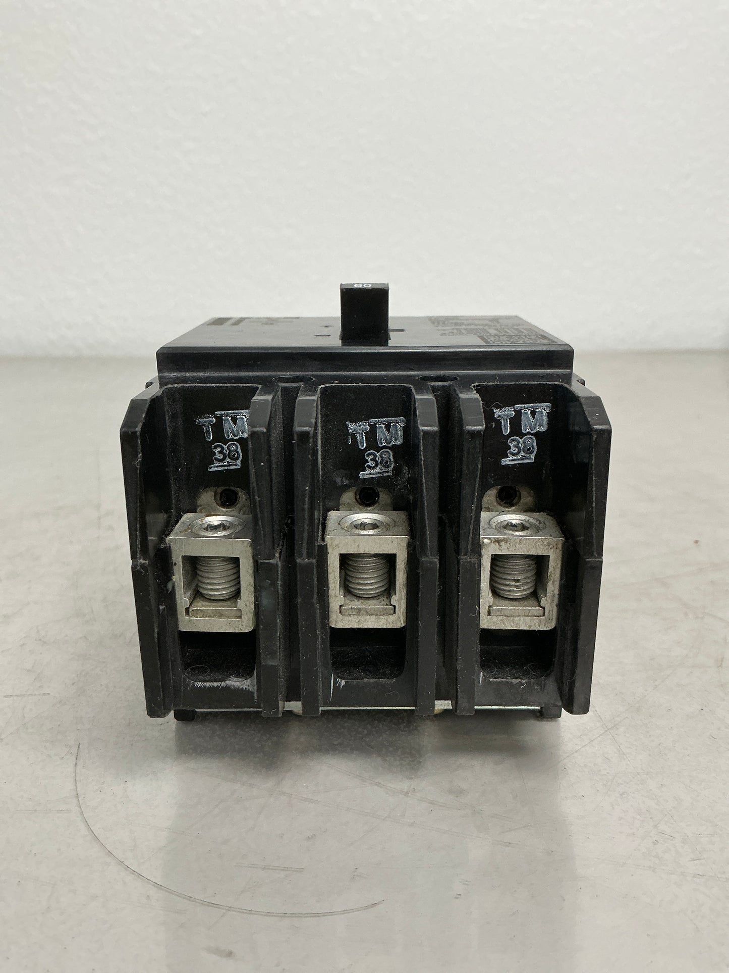 New Eaton GHB3060 3 Pole, 60 Amps, 480 Volts