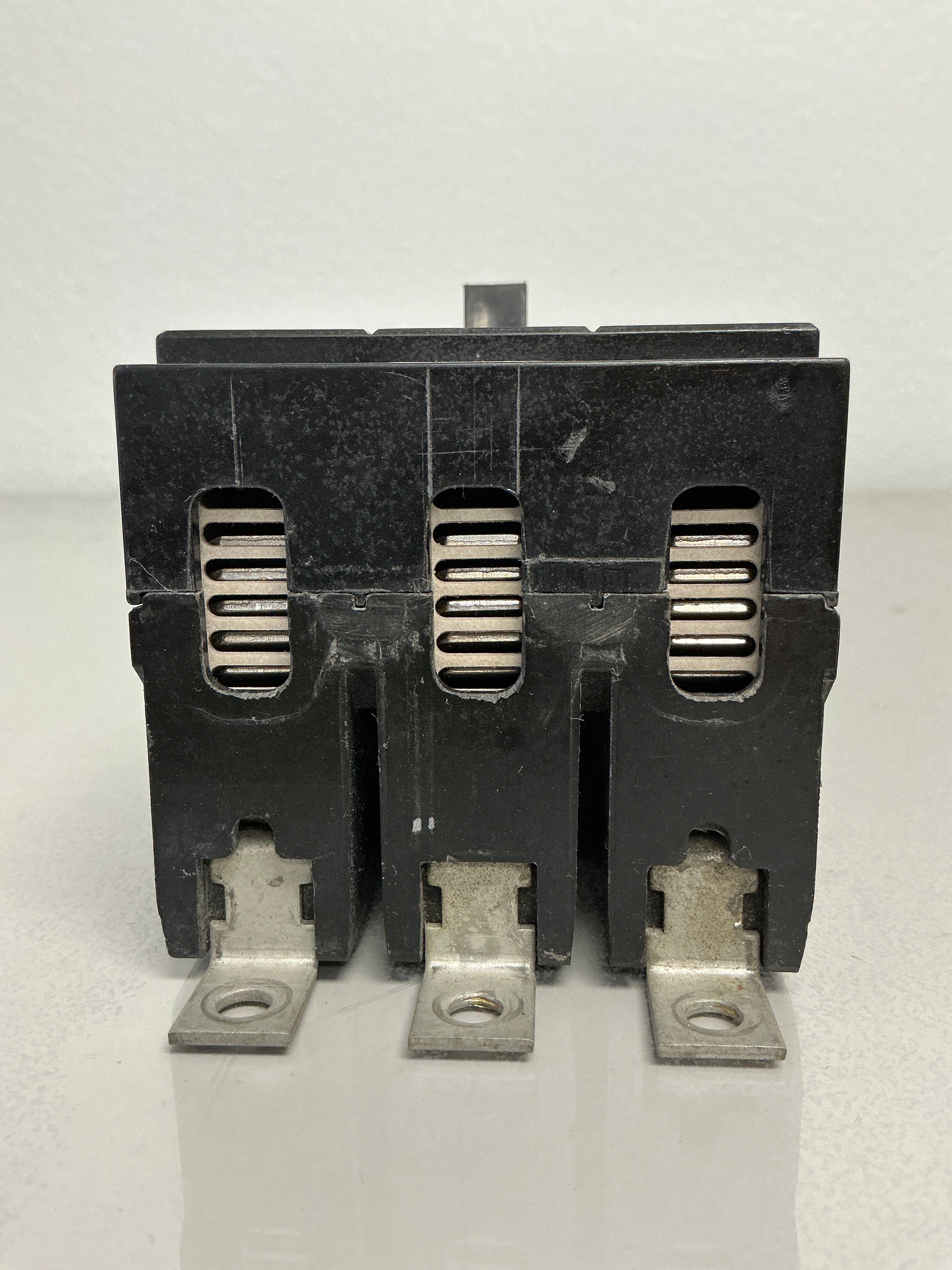 Used GHB3015 3 Pole, 15 Amps, 480 Volts