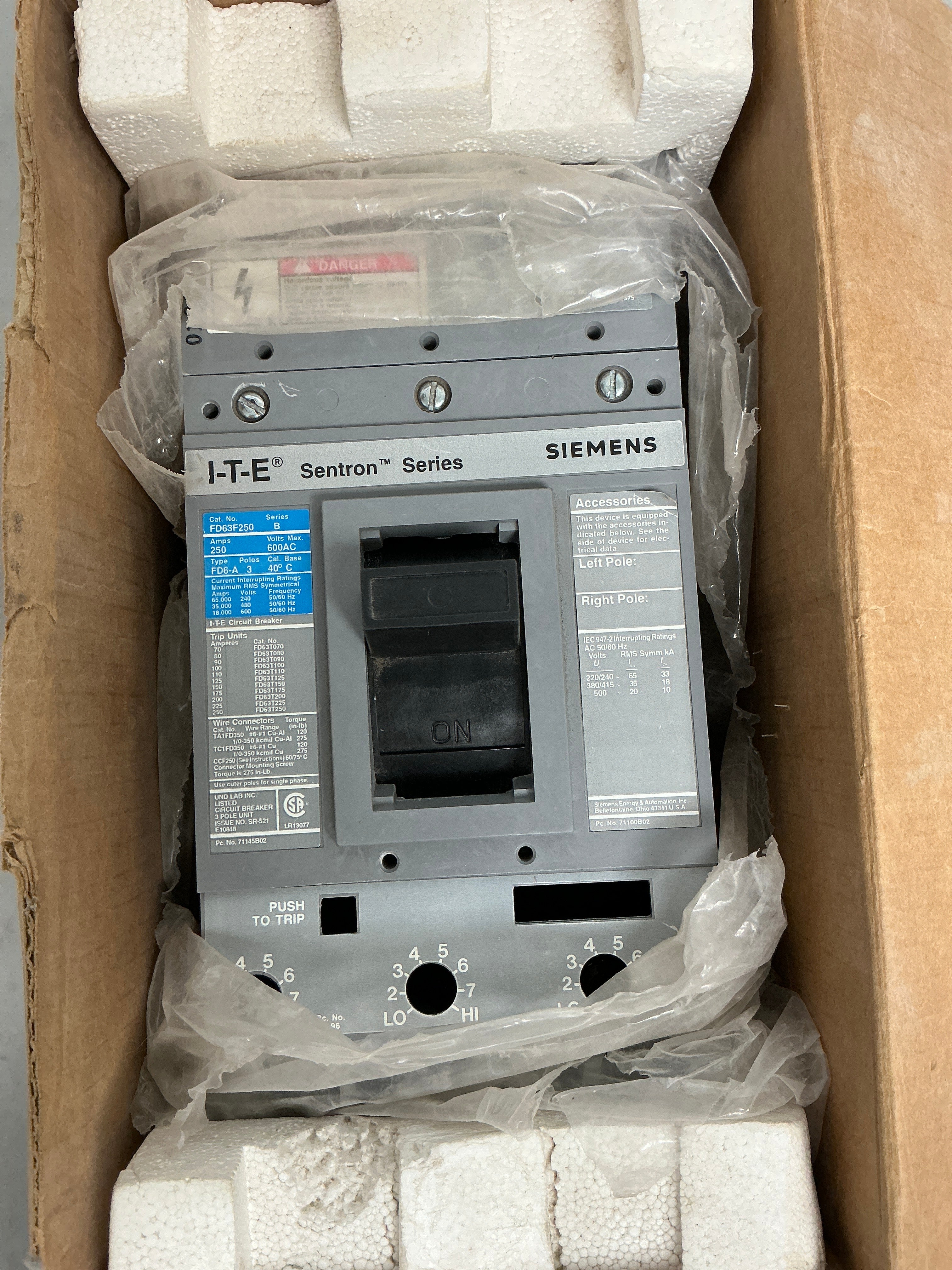 New Siemens FD63F250 3 Pole, 250 Amps, 600 Volts