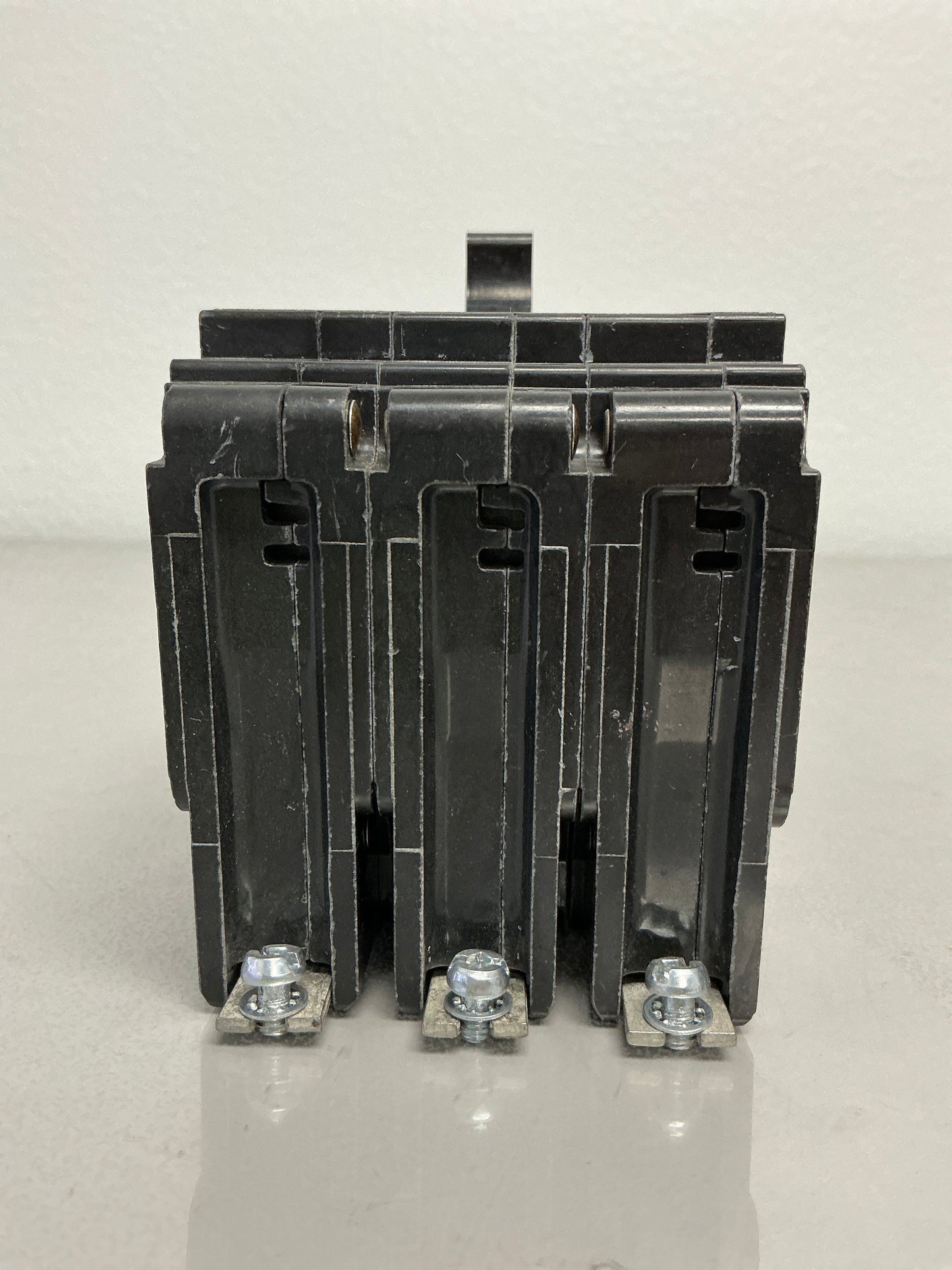 Used EDB34035 3 Pole, 35 Amps, 480/277 Volts