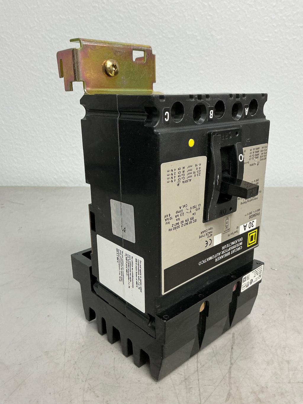 Used Square D FH36030 3 Pole, 30 Amps, 600 Volts Circuit Breaker