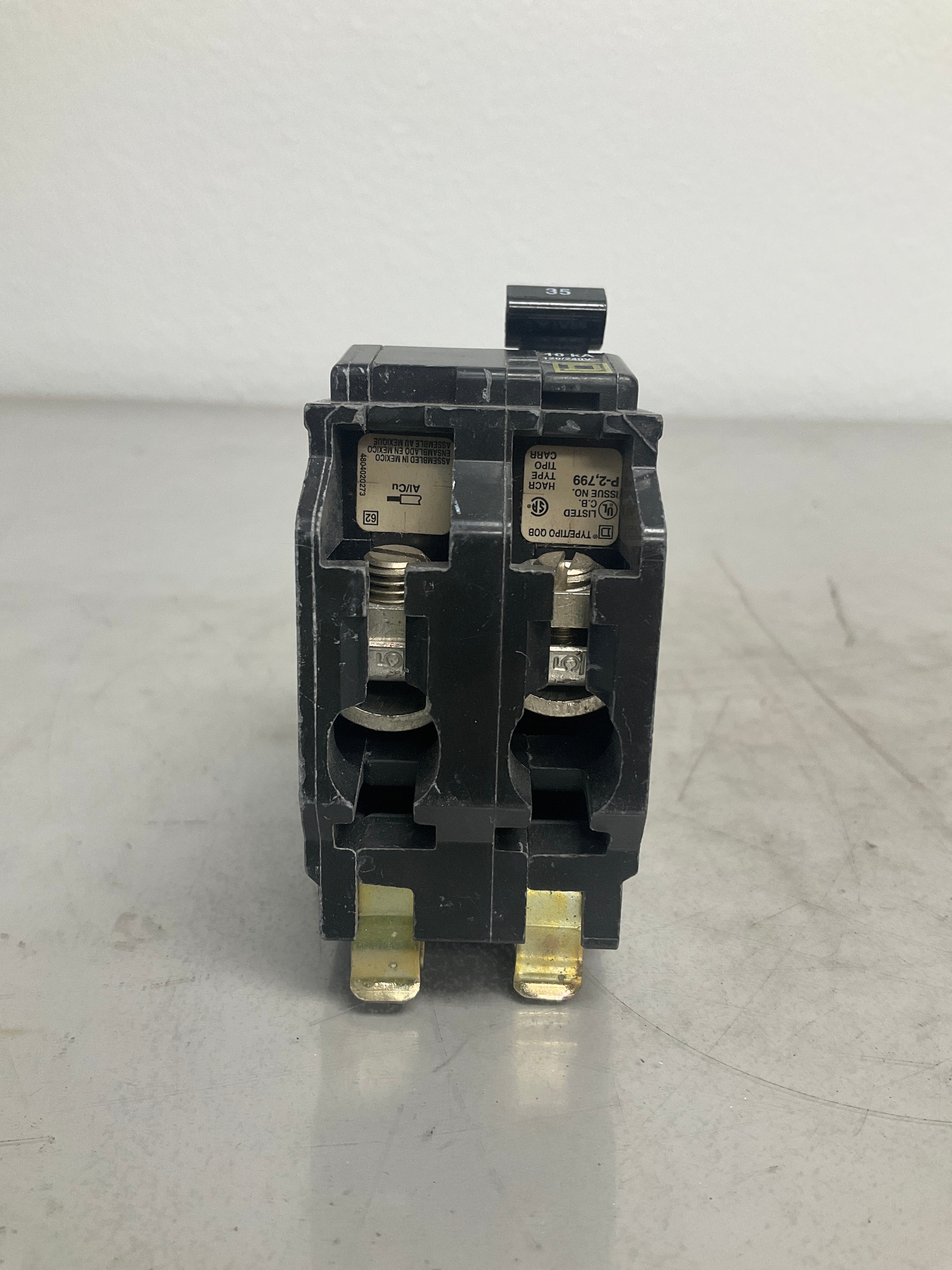 Used Square D QOB235 2 Pole, 35 Amps, 240 Volts