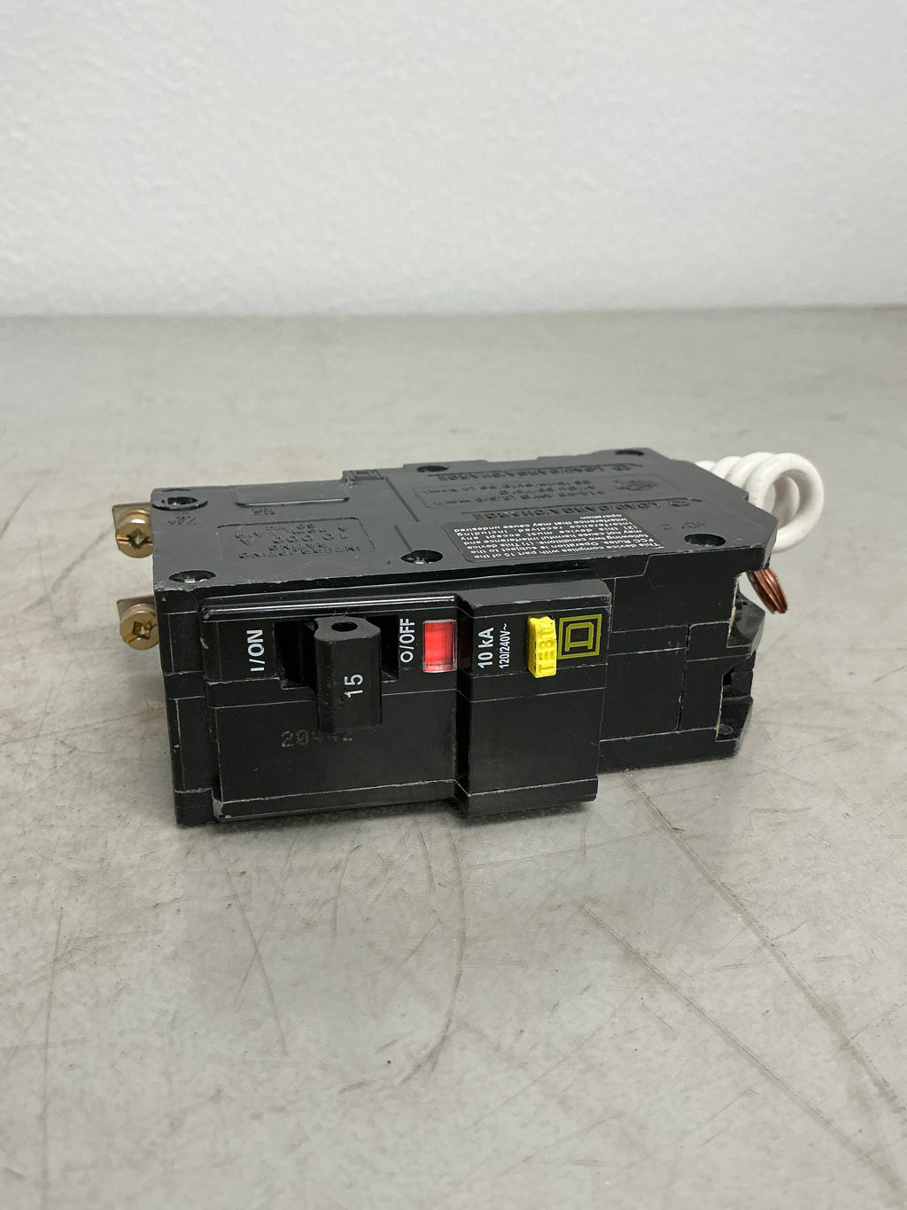 Used Square D QOB215GFCI 2 Pole, 15 Amps, 120/240 Volts Circuit Breaker