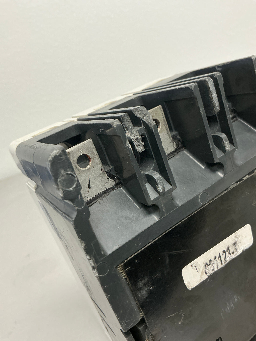 *CHIPPED* Used FD3100 3 Poles, 100 Amps, 600 Vac