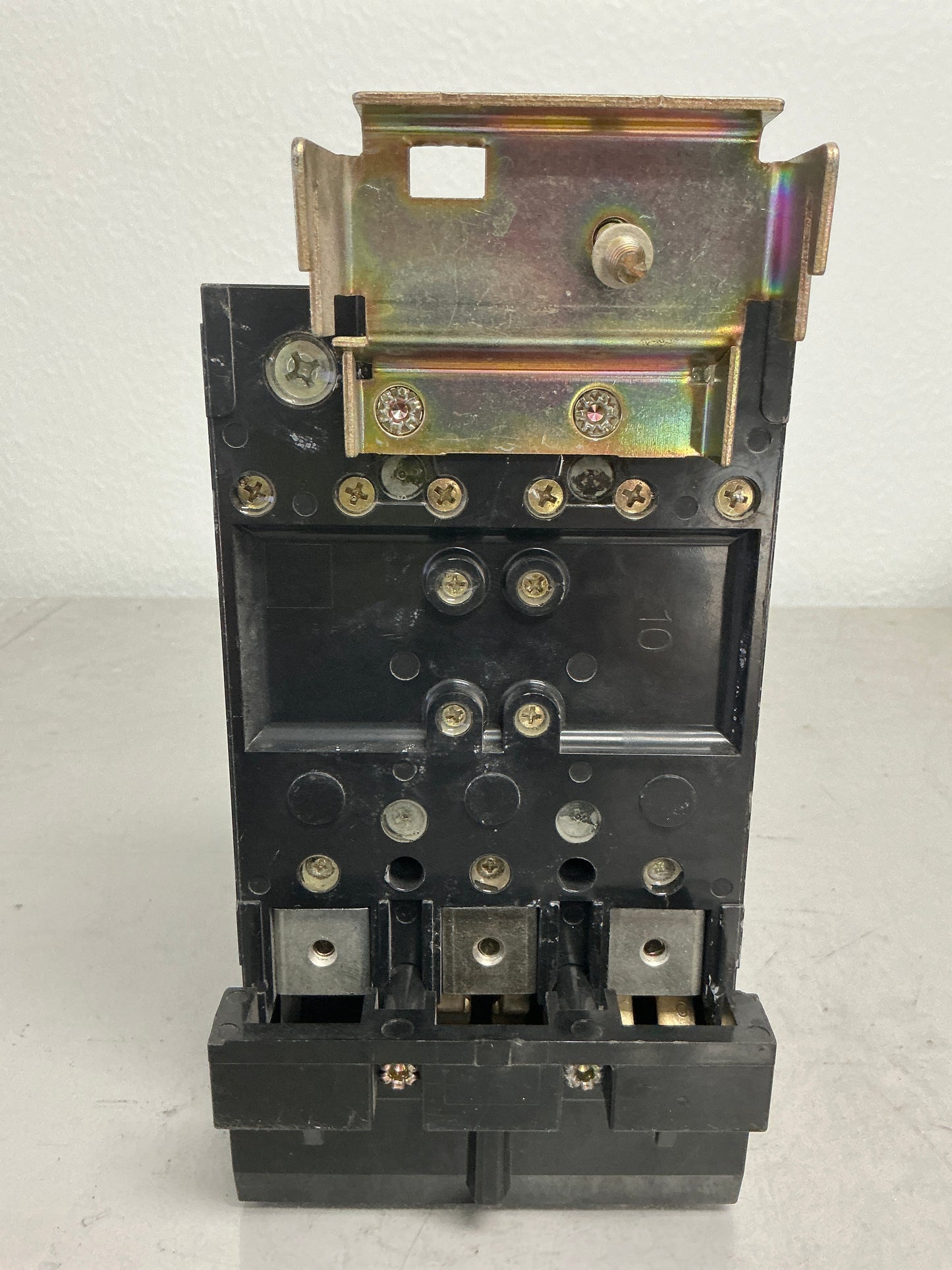 Used Square D QGA32200 3 Pole, 200 Amps, 240 Volts