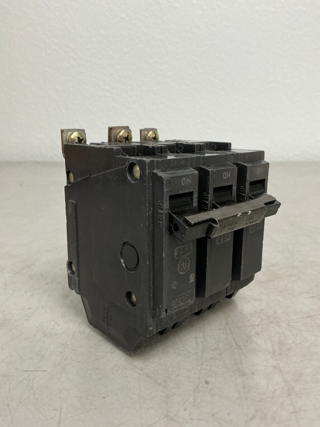 Used THQB32025 3 Pole, 25 Amps, 240 Volts