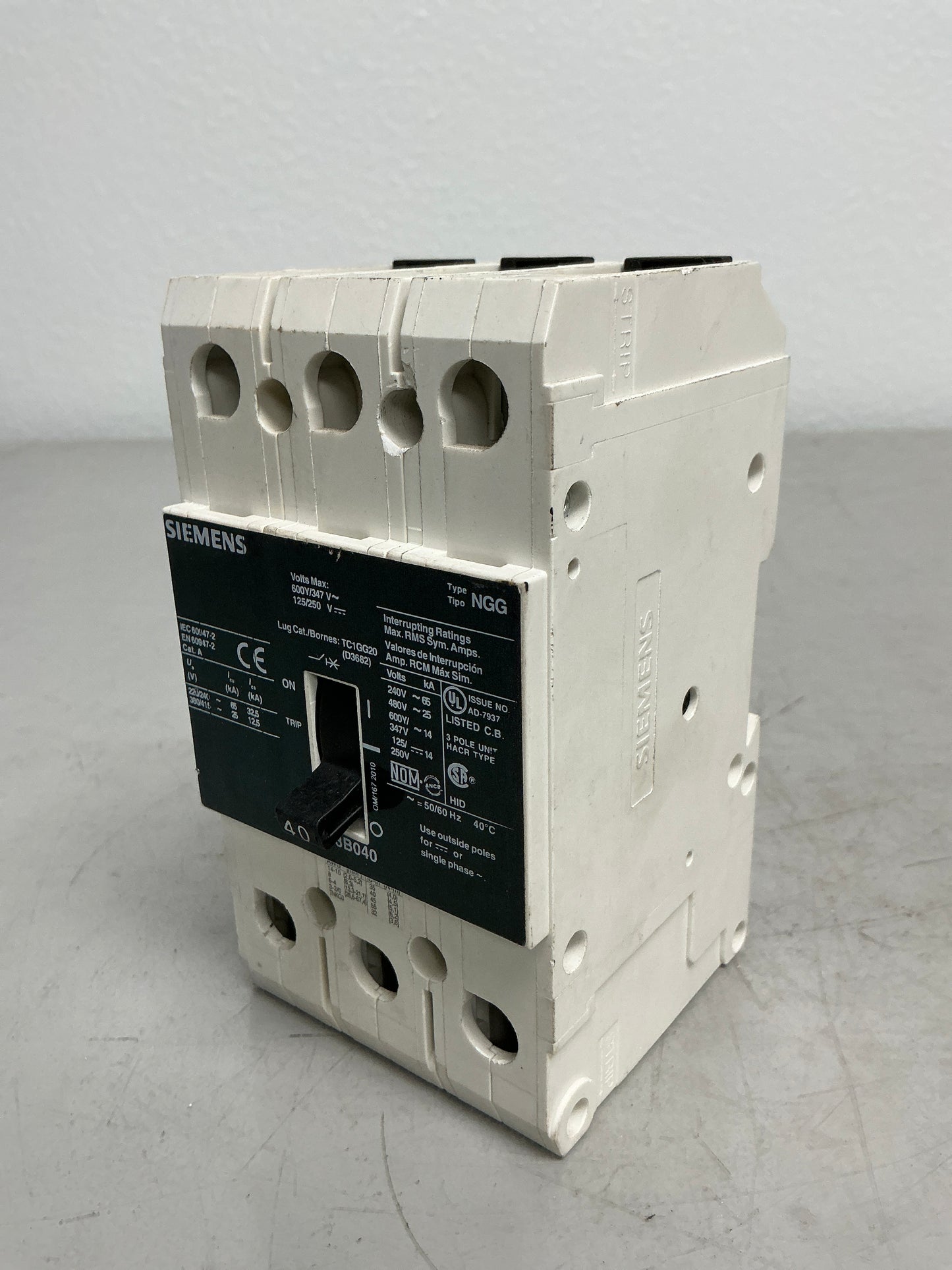 Used Siemens NGG3B040 40 Amps