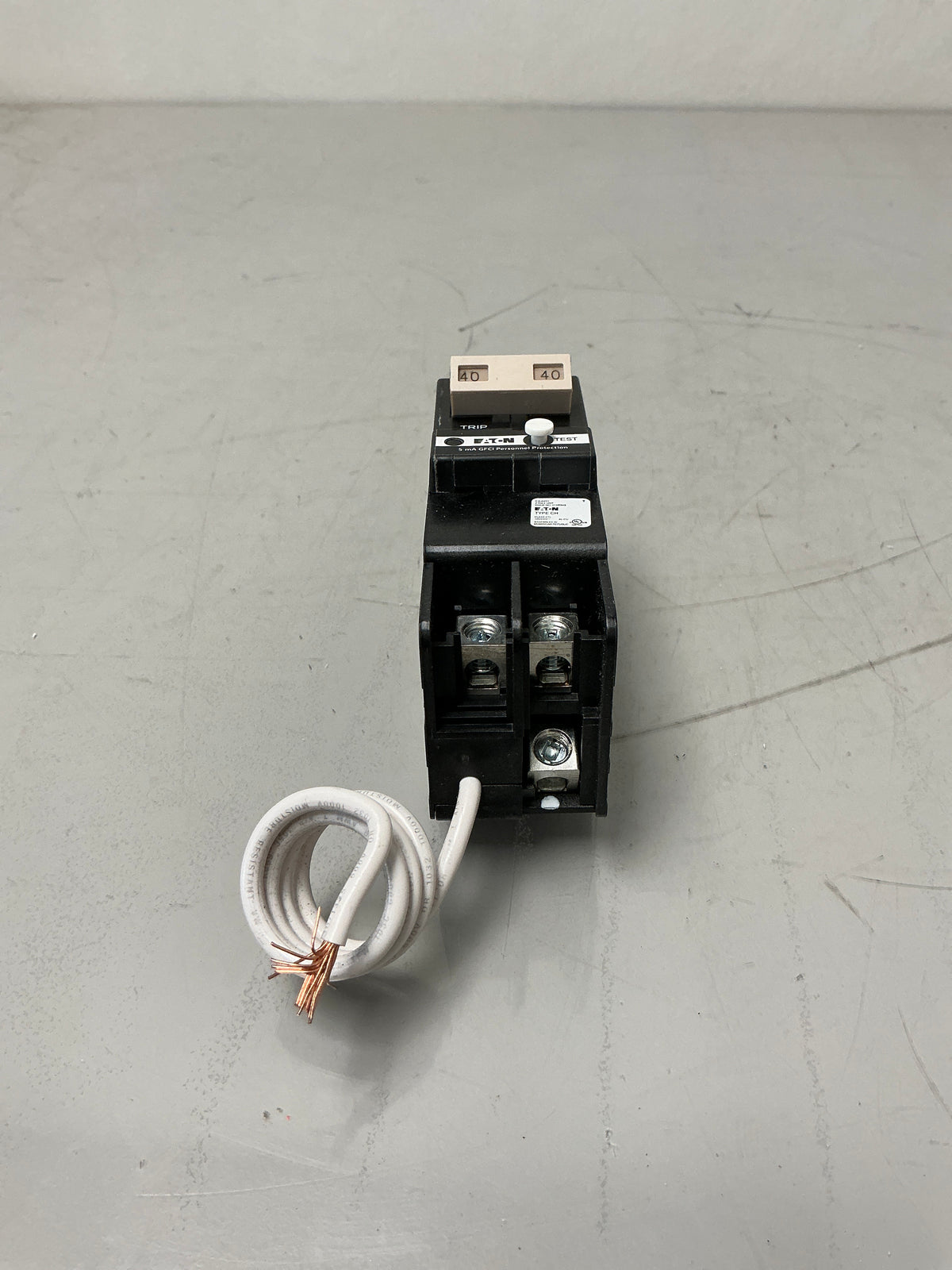 New Eaton CHFN240GF 2 Pole, 40 Amps, 120/240 Volt Circuit Breaker