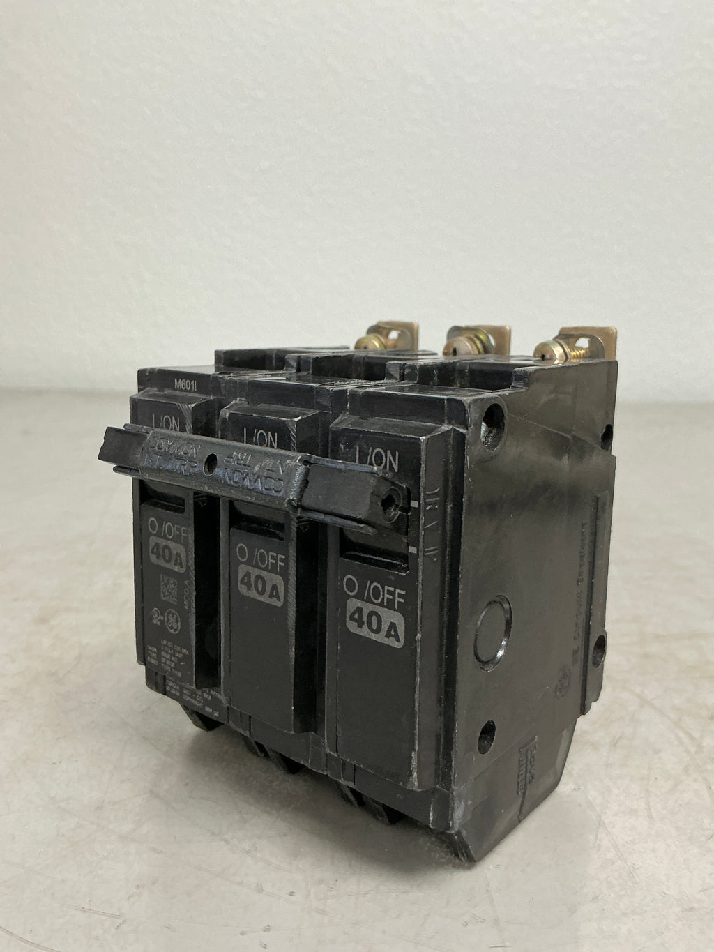 Used THQB32040 3 Pole, 40 Amps, 240 Volts