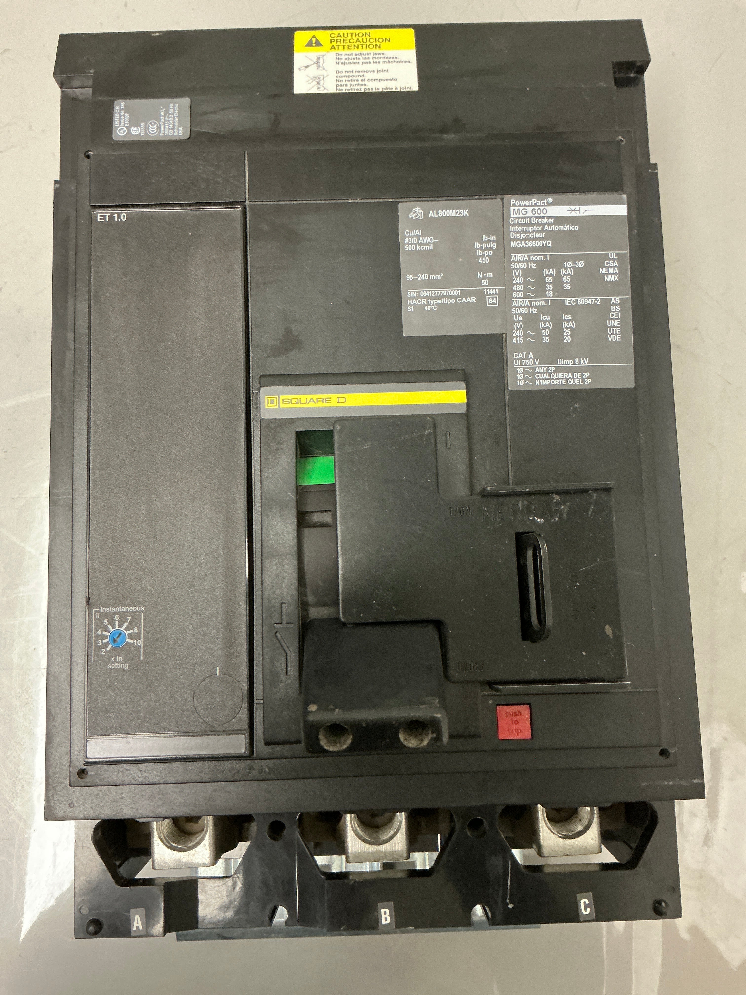 New Square D MGA36600YQ 3 Pole, 600 Amps, 600 Volts Circuit Breaker