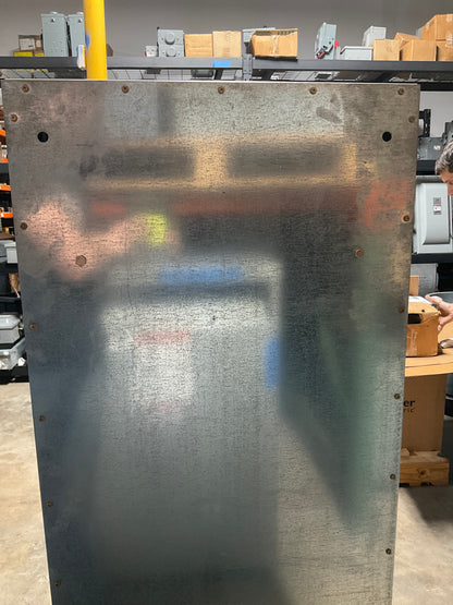 250 Main Distribution Panel PRL-4B 3 Phase 4 Wire 480/277 Volt Nema 1 Indoor