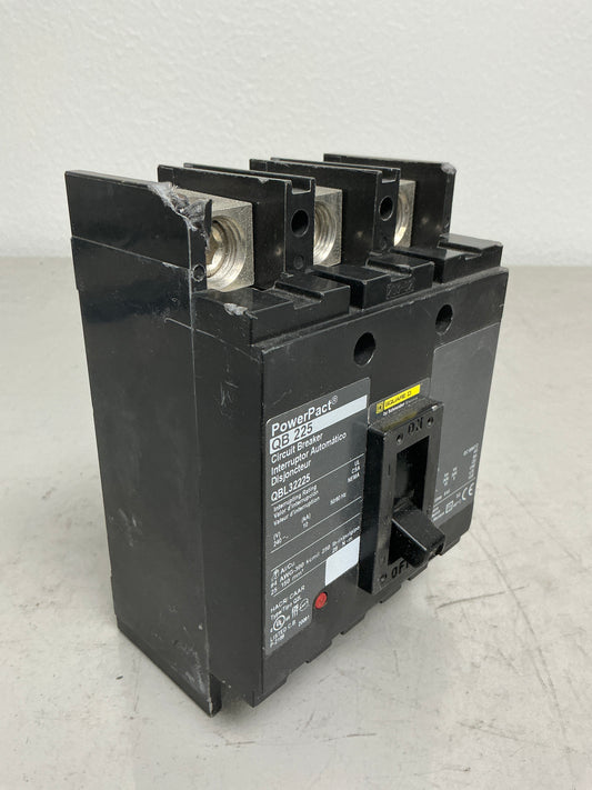 *CHIPPED* Used Square D QBL32225 3 Pole, 225 Amps, 240 Volts