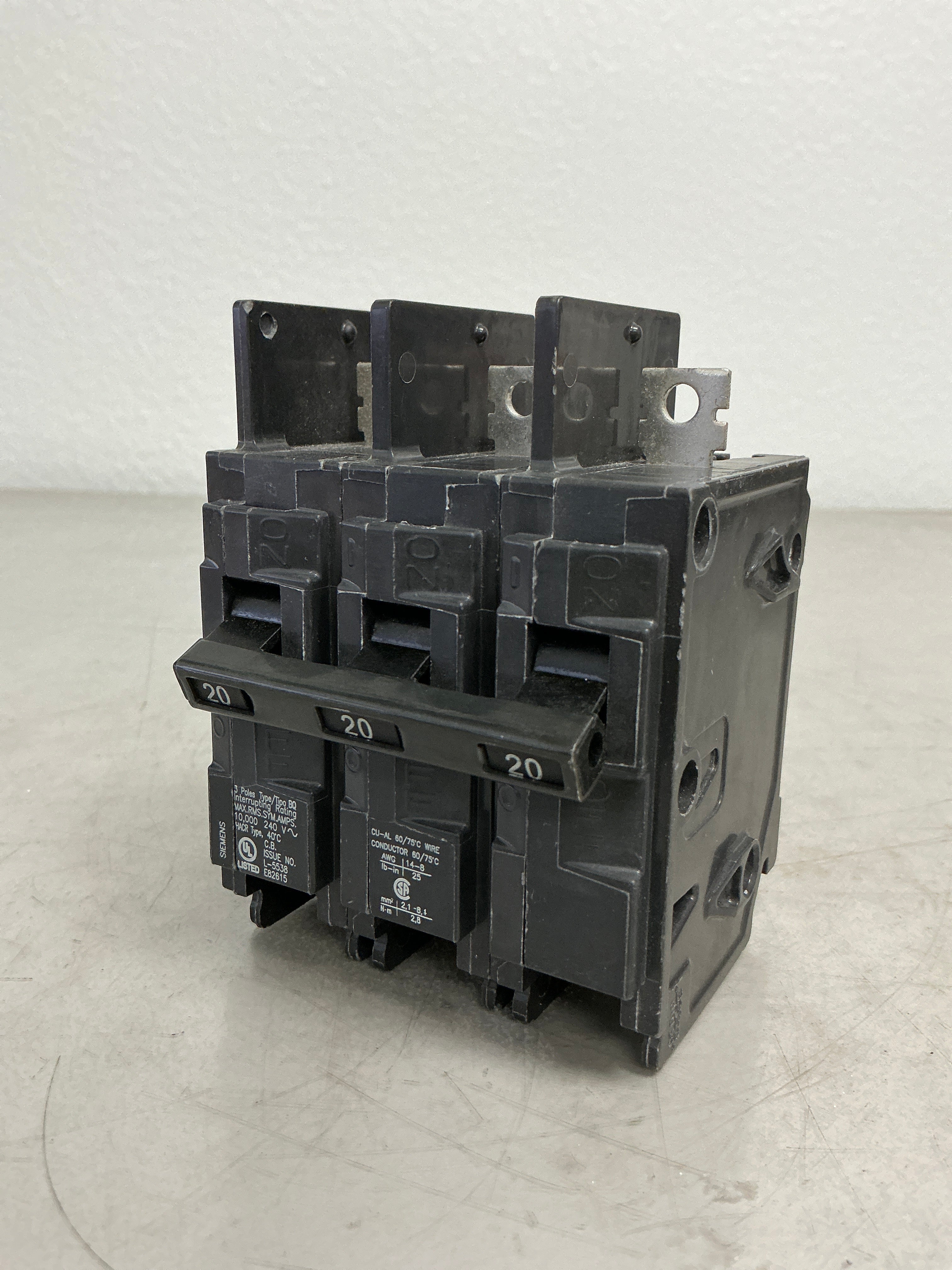 Used Siemens BQ3B020 3 Pole, 20 Amps, 240 Volts