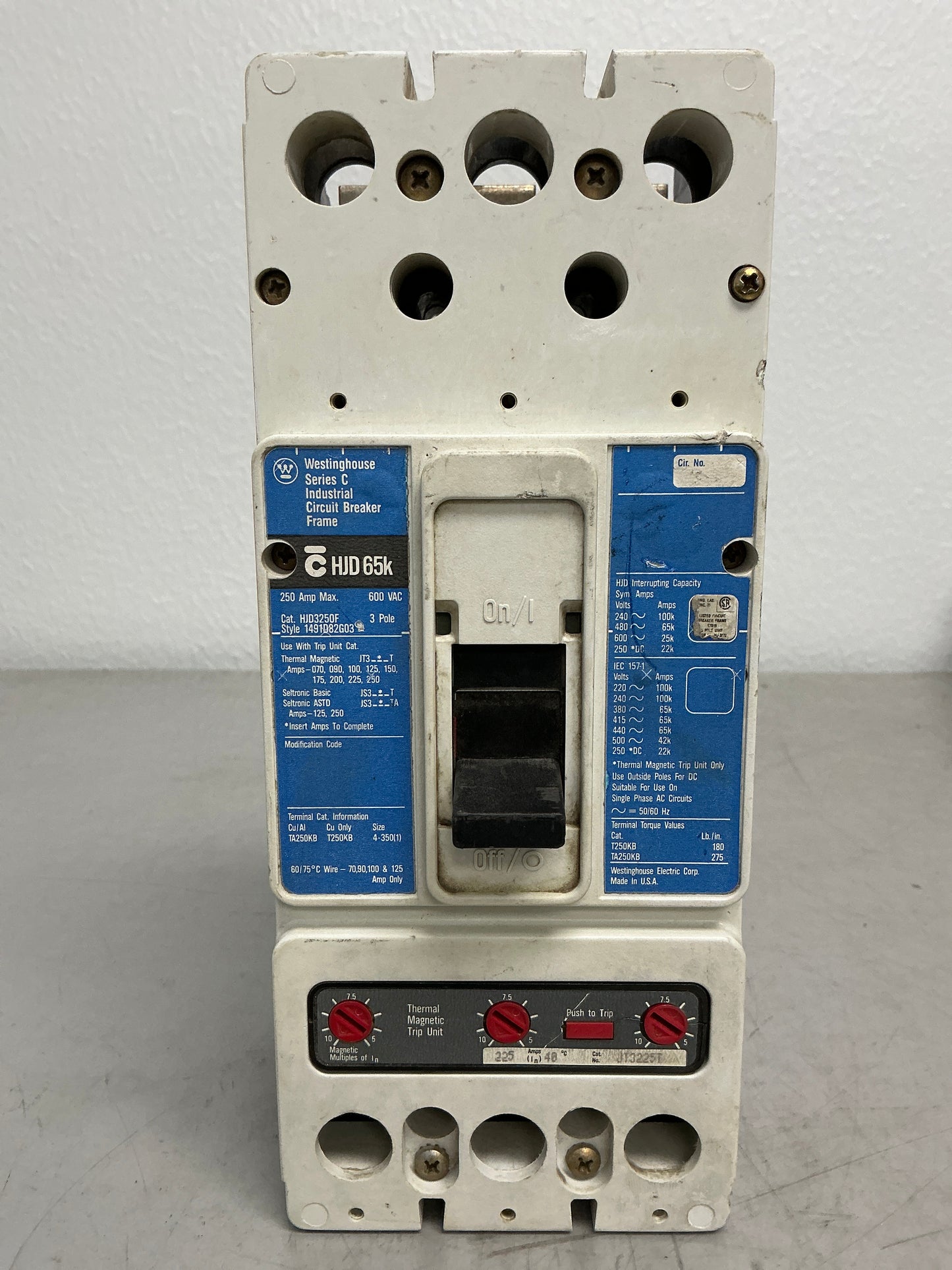 Used HJD3225 3 Pole, 250 Amps, 600 Volts