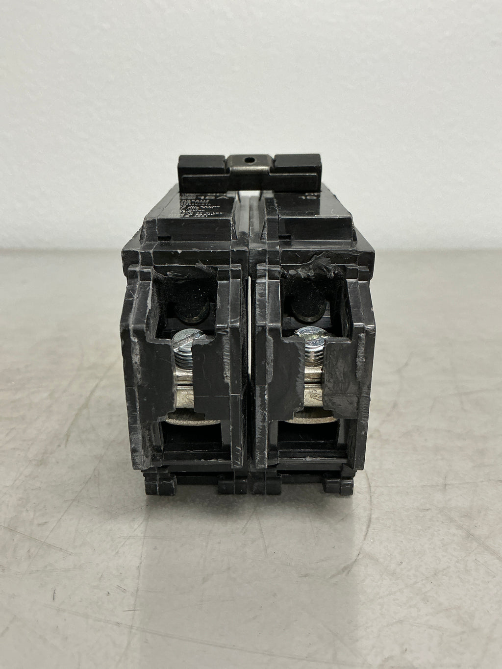 Used THQB2115 2 Pole, 15 Amps, 240 Volts