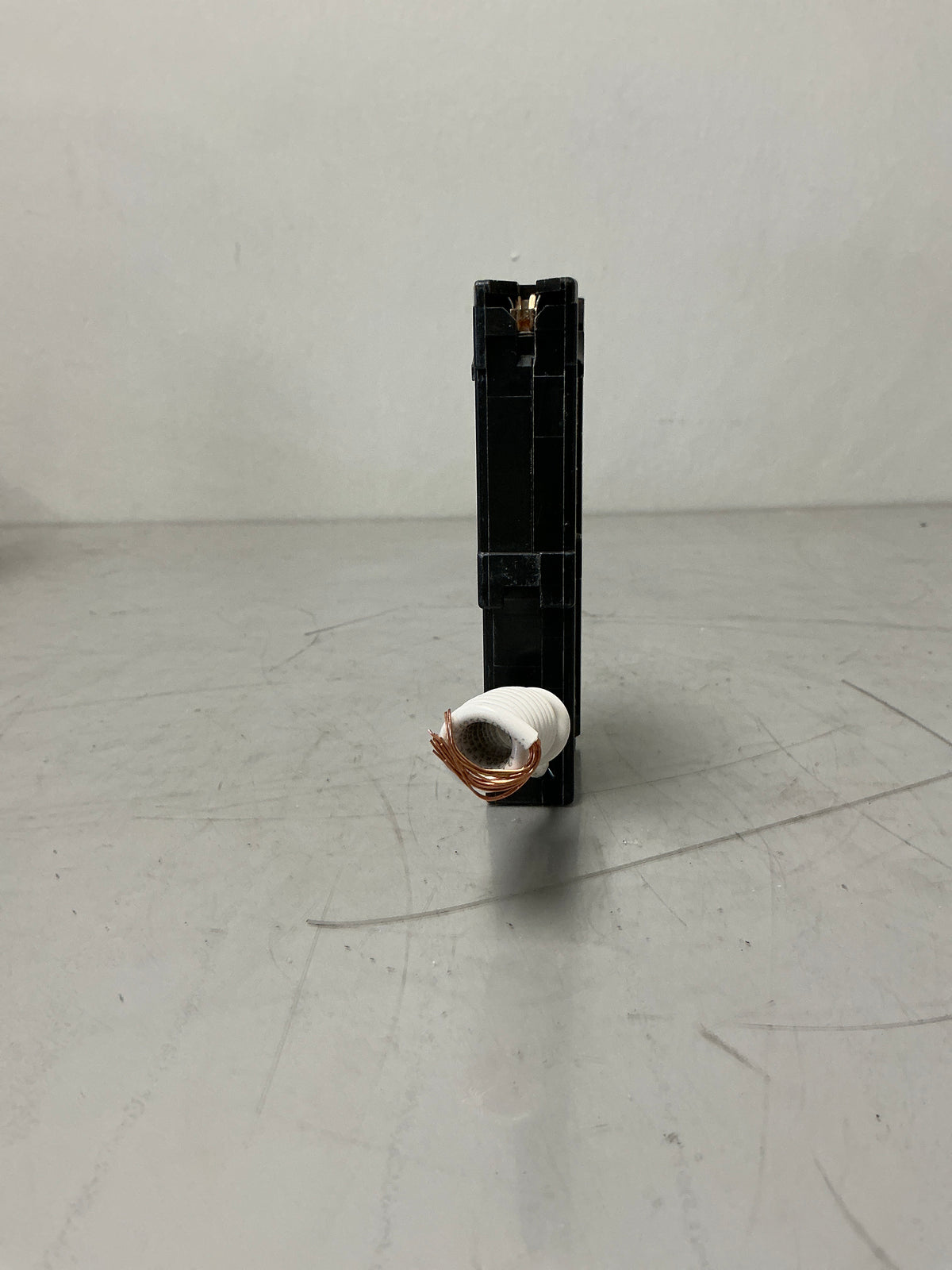 New Square D HOM120DF 1 Pole, 20 Amps, 120 Volts Circuit Breaker