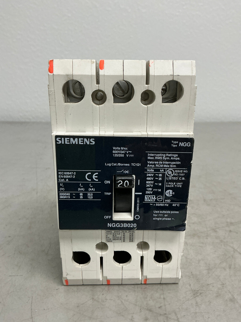 Used Siemens NGG3B020 3 Pole, 20 Amps, 480 Volts