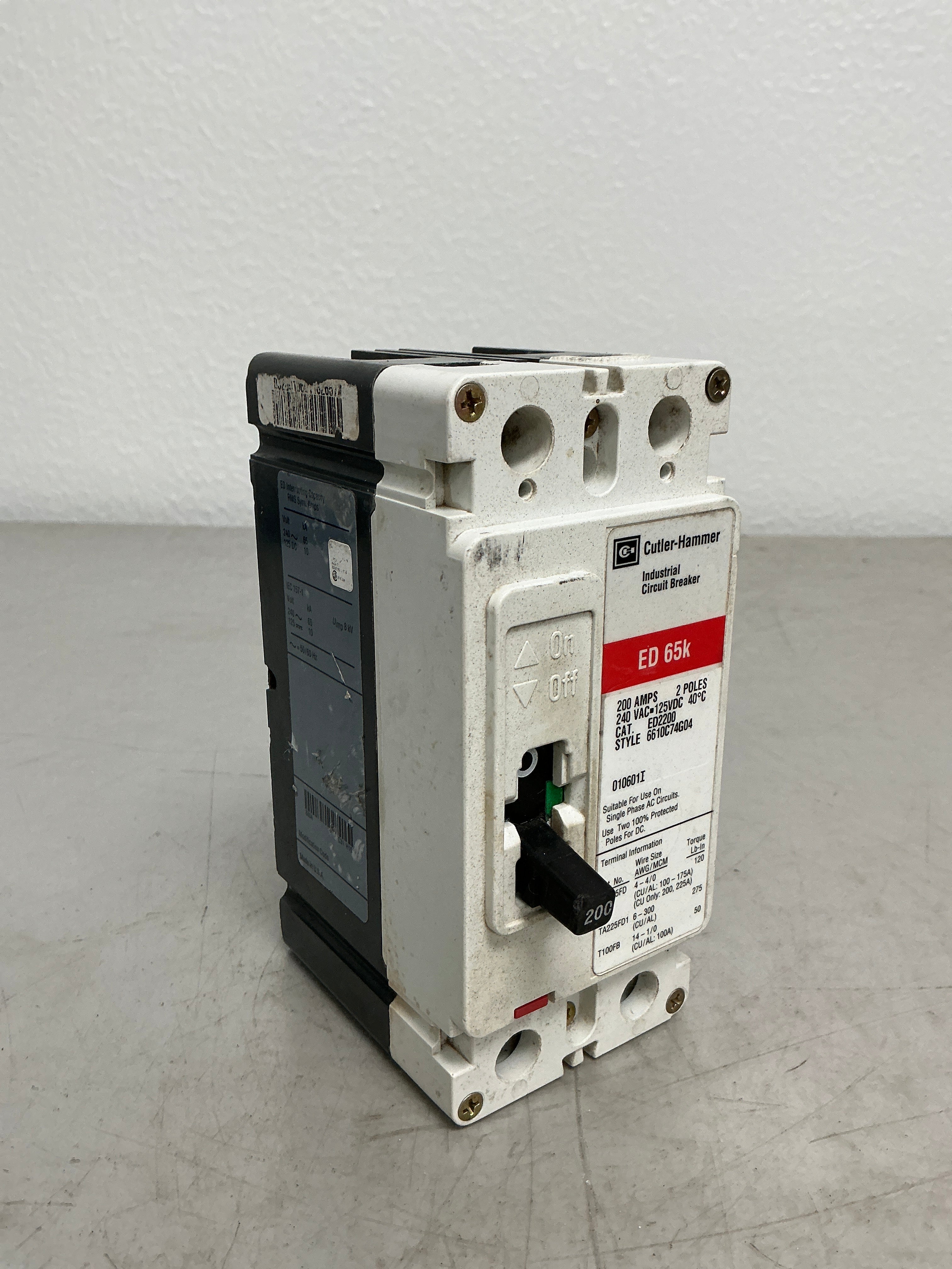 Used ED2200 2 Pole, 200 Amps, 240 Volts
