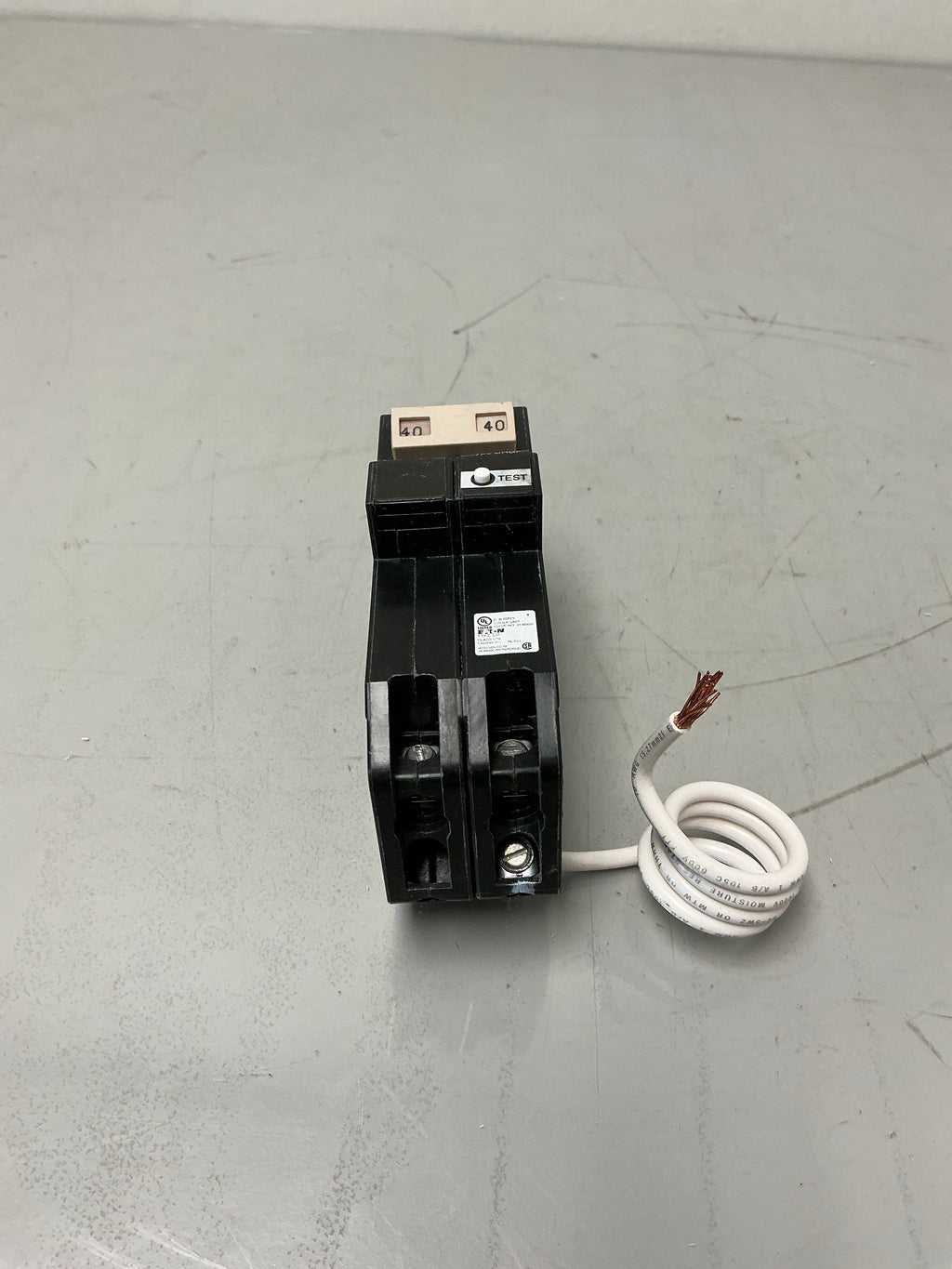 New Eaton CHN240GF 2 Pole, 40 Amps, 120/240 Volt Circuit Breaker