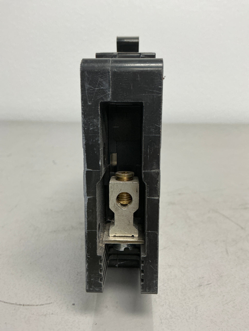 Use Square D EDB14020 1 Pole, 20 Amps, 277 Volts