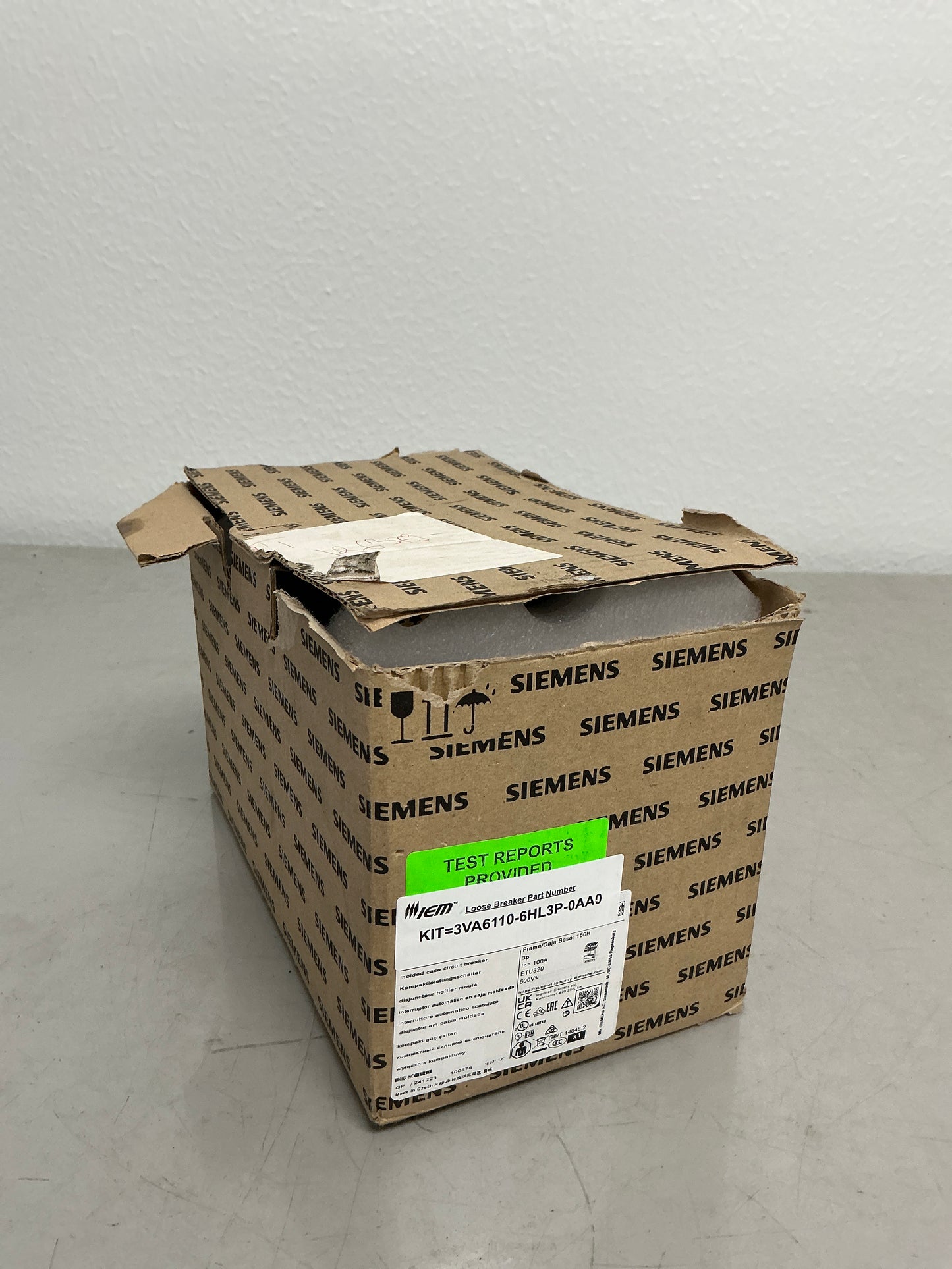 New Siemens 3VA6110-6HL3P-0AA0 3 Pole, 100 Amps