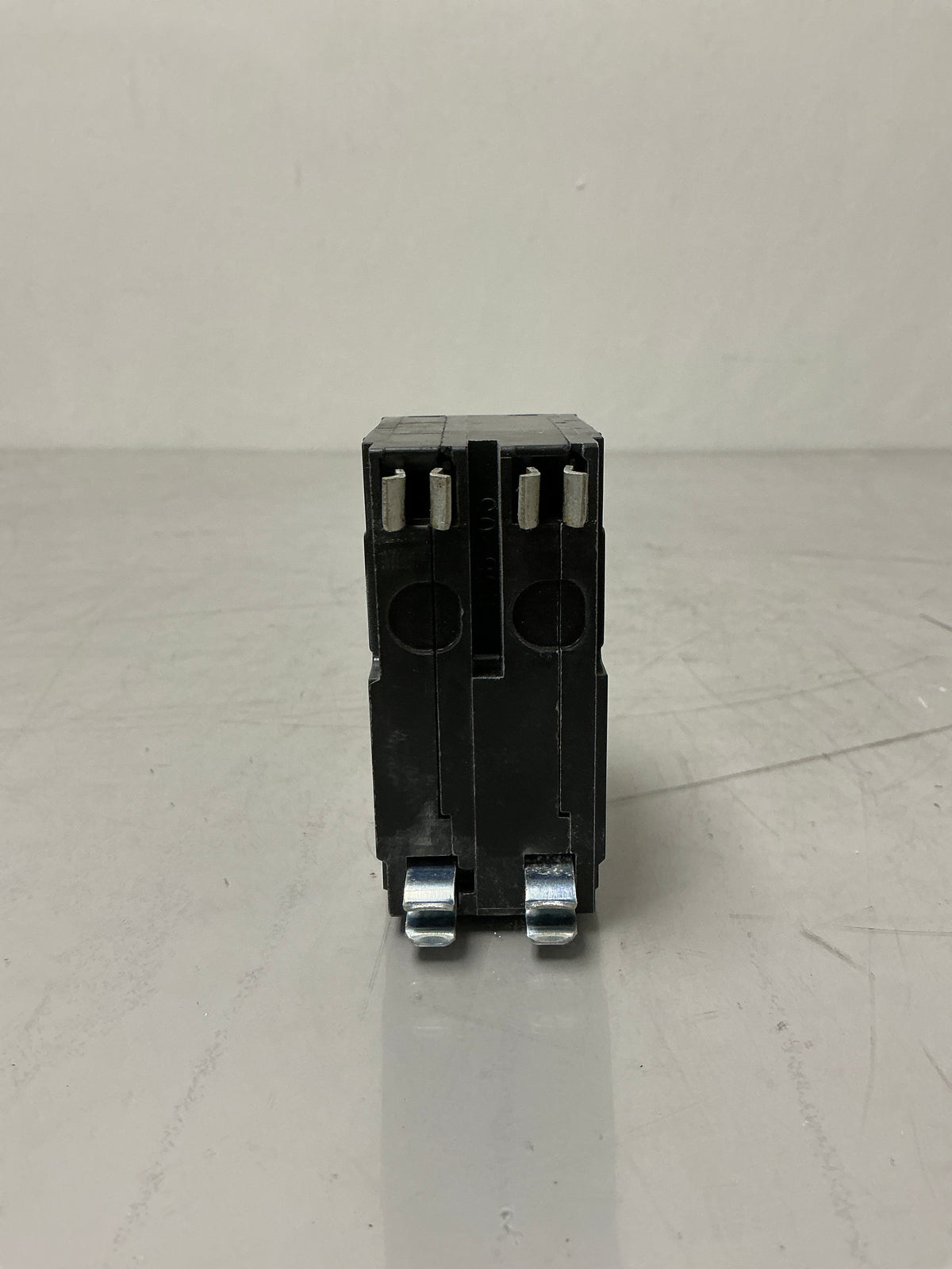 New Square D QO235 2 Pole, 35 Amps, 240 Volts, Circuit Breaker