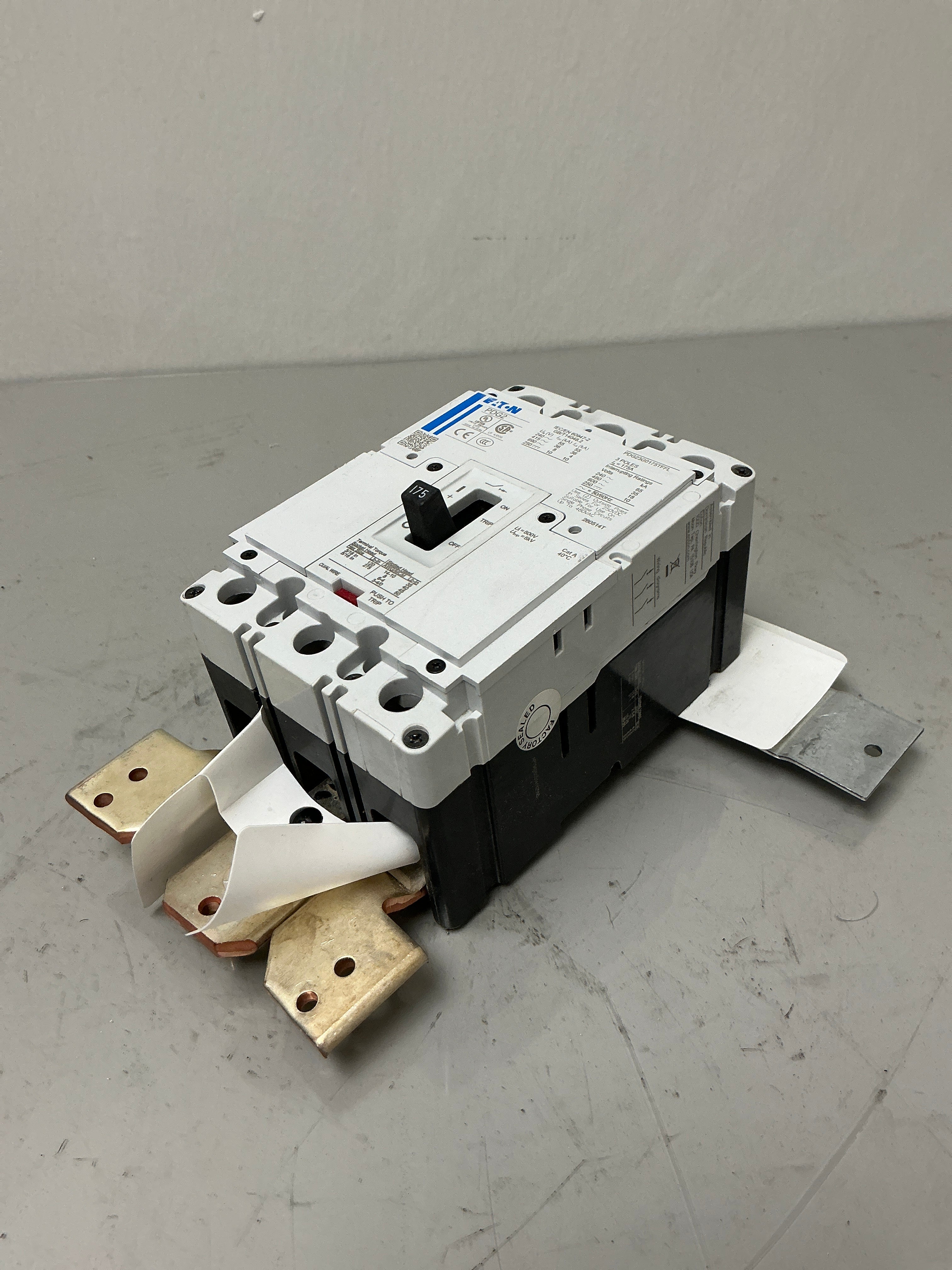 New Eaton PDG23G0175TFFL 3 Pole, 175 Amps, 600 Volts Circuit Breaker