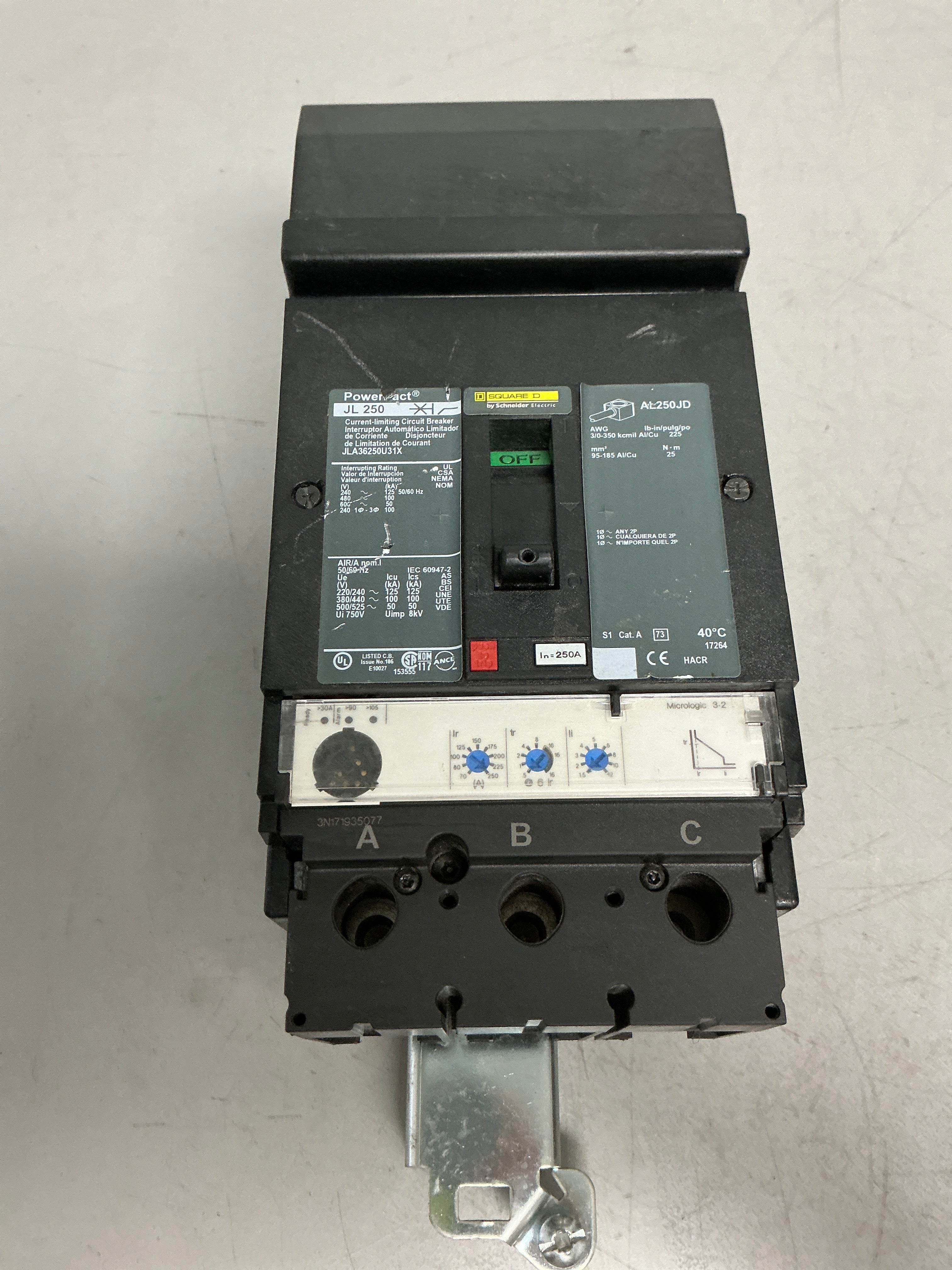 Used Square D JLA36250U31X 3 Pole, 250 Amps, 600 Volts
