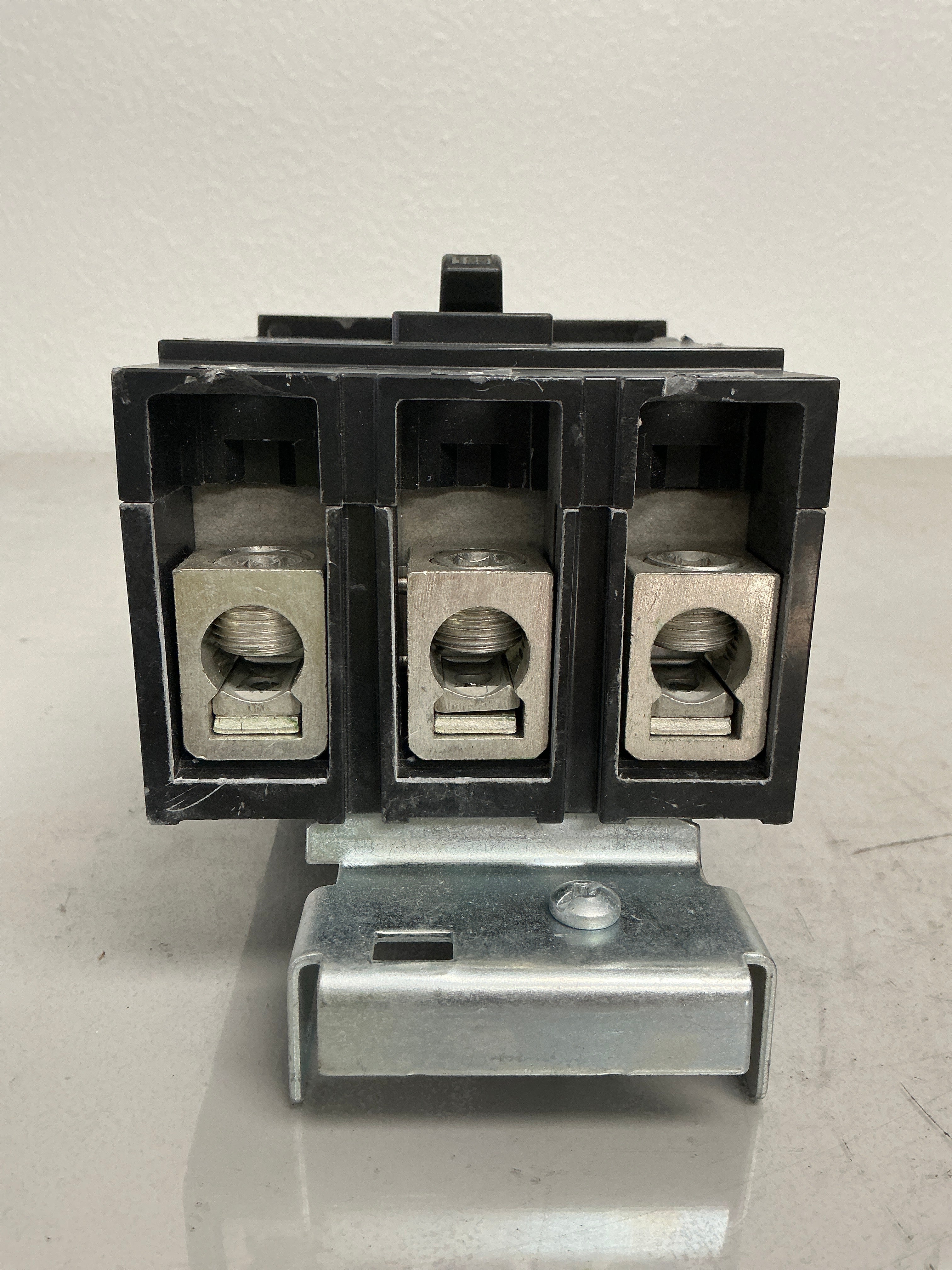 Used Square D QBA32125 3 Pole, 125 Amps, 240 Volts