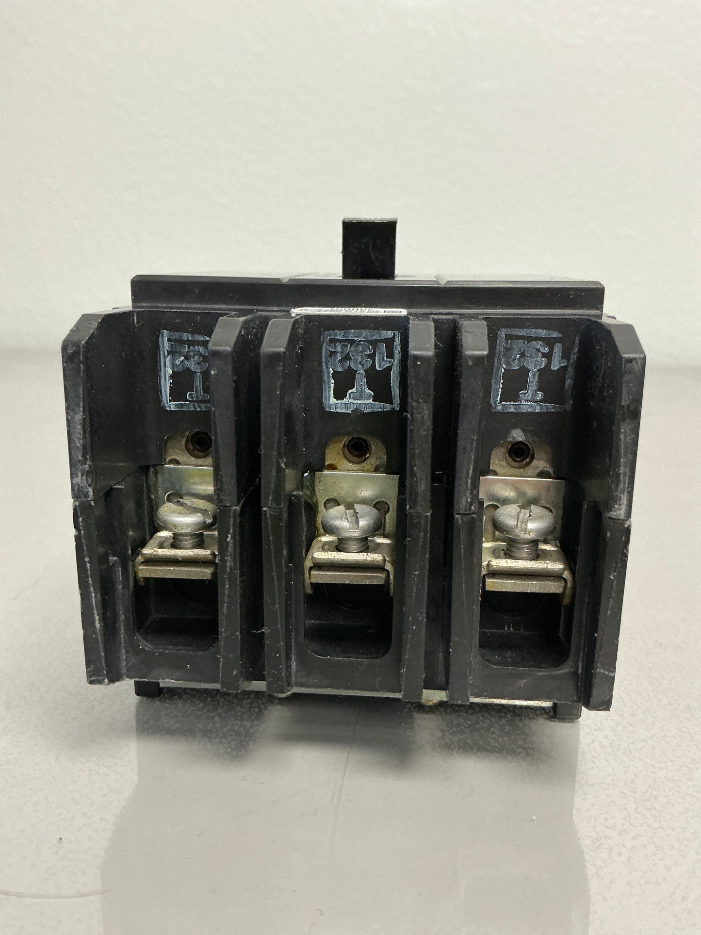 Used GHB3020 3 Pole, 20 Amps, 480 Volts