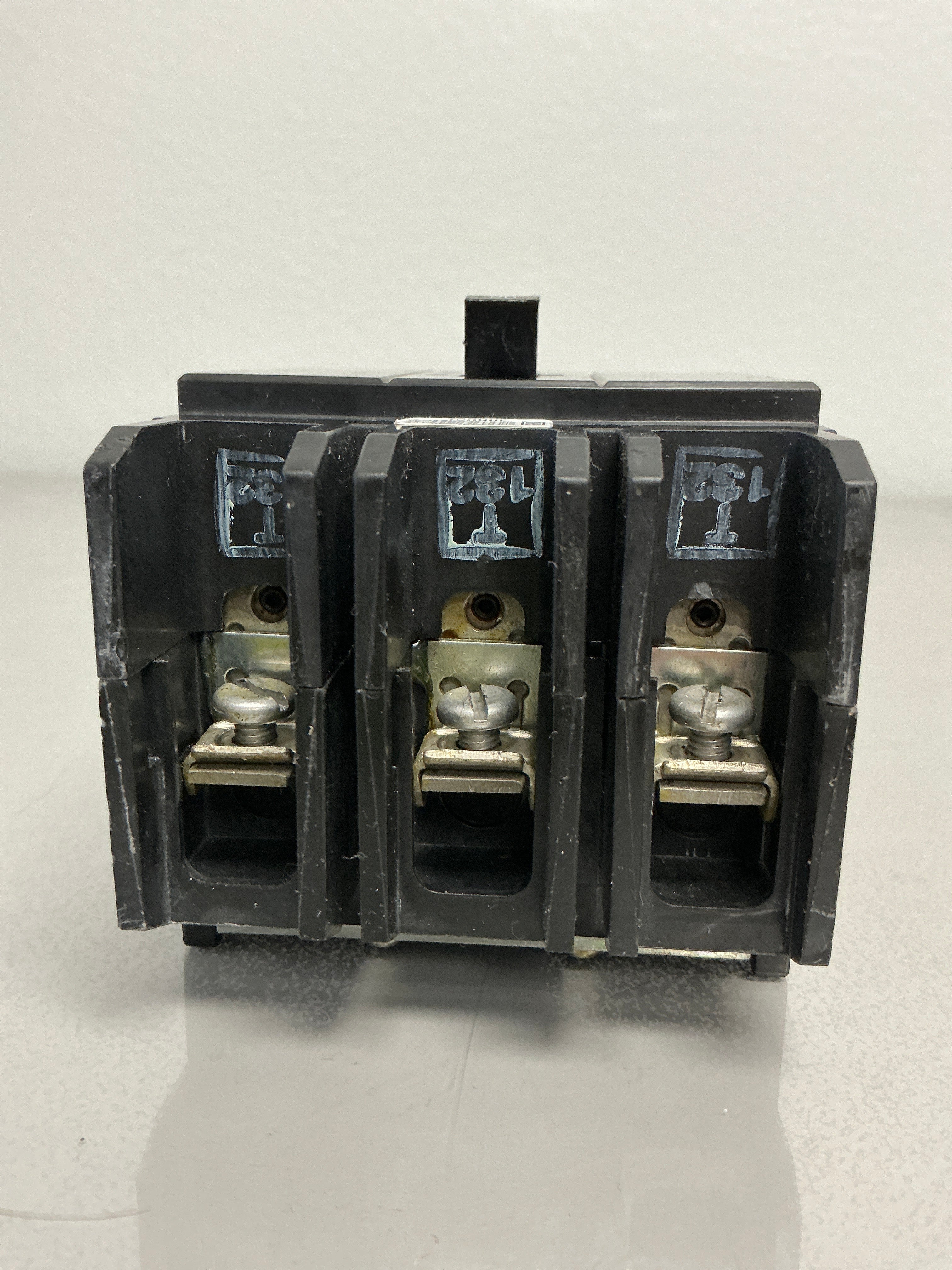 Used GHB3020 3 Pole, 20 Amps, 480 Volts