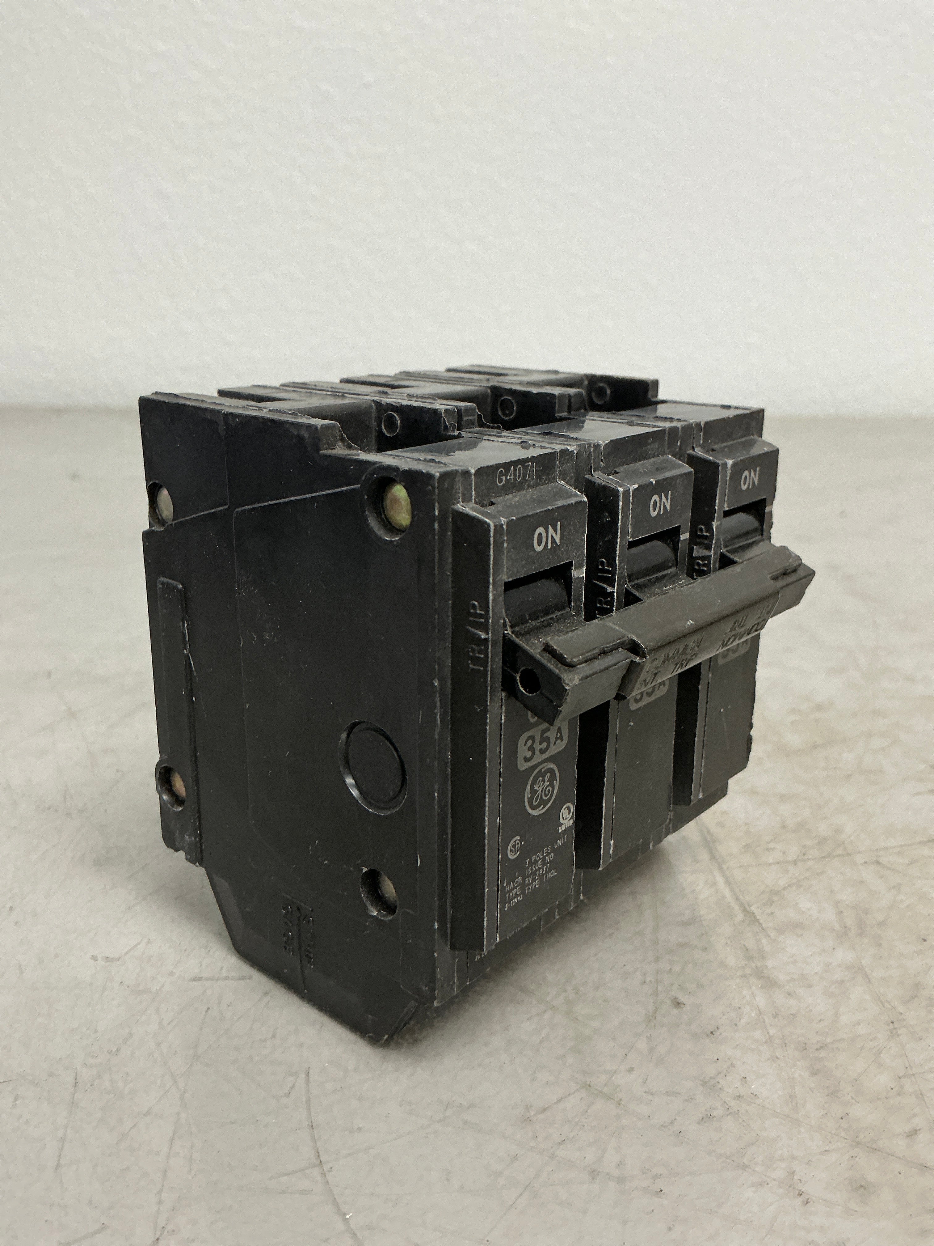 Used THQL32035 3 Pole, 35 Amps, 240 Volts