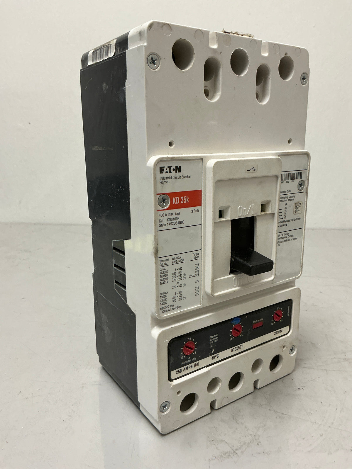 Used Eaton KD3400 3 Pole, 250 Amps, 600 Volts Circuit Breaker