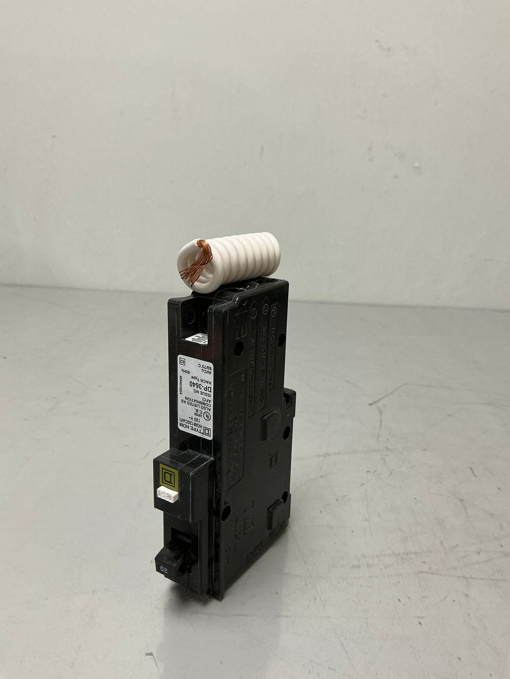 New Square D Homeline HOM120CAFIC 1Pole, 20 Amps, 120 Volts Circuit Breaker