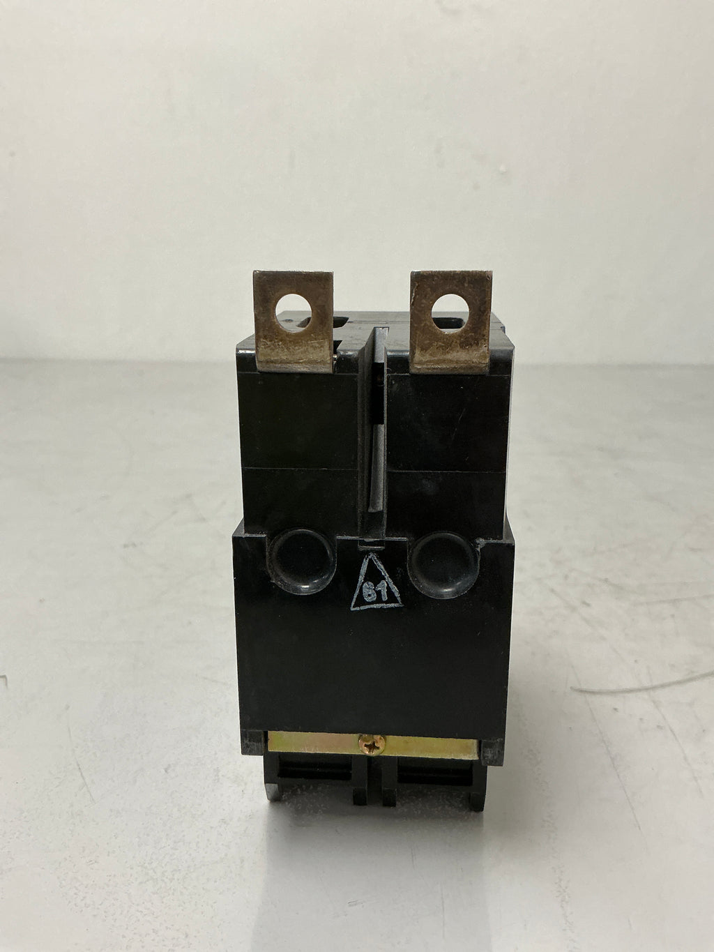 New Cutler-Hammer GHB2030 2 Pole, 30 Amps, 480 Volts Circuit Breaker