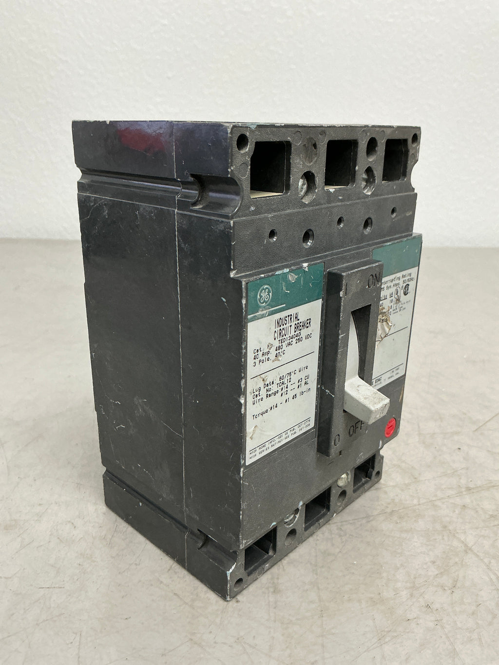 Used TED134040 3 Pole, 40 Amps, 480 Volts Circuit Breaker