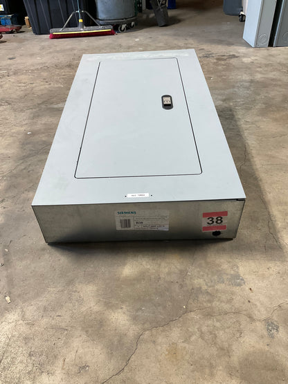 Used Siemens Panelboard 250 Amp Main Lug 30 Circuit 120/240 Volt P1A30MC250CT(item#p1)