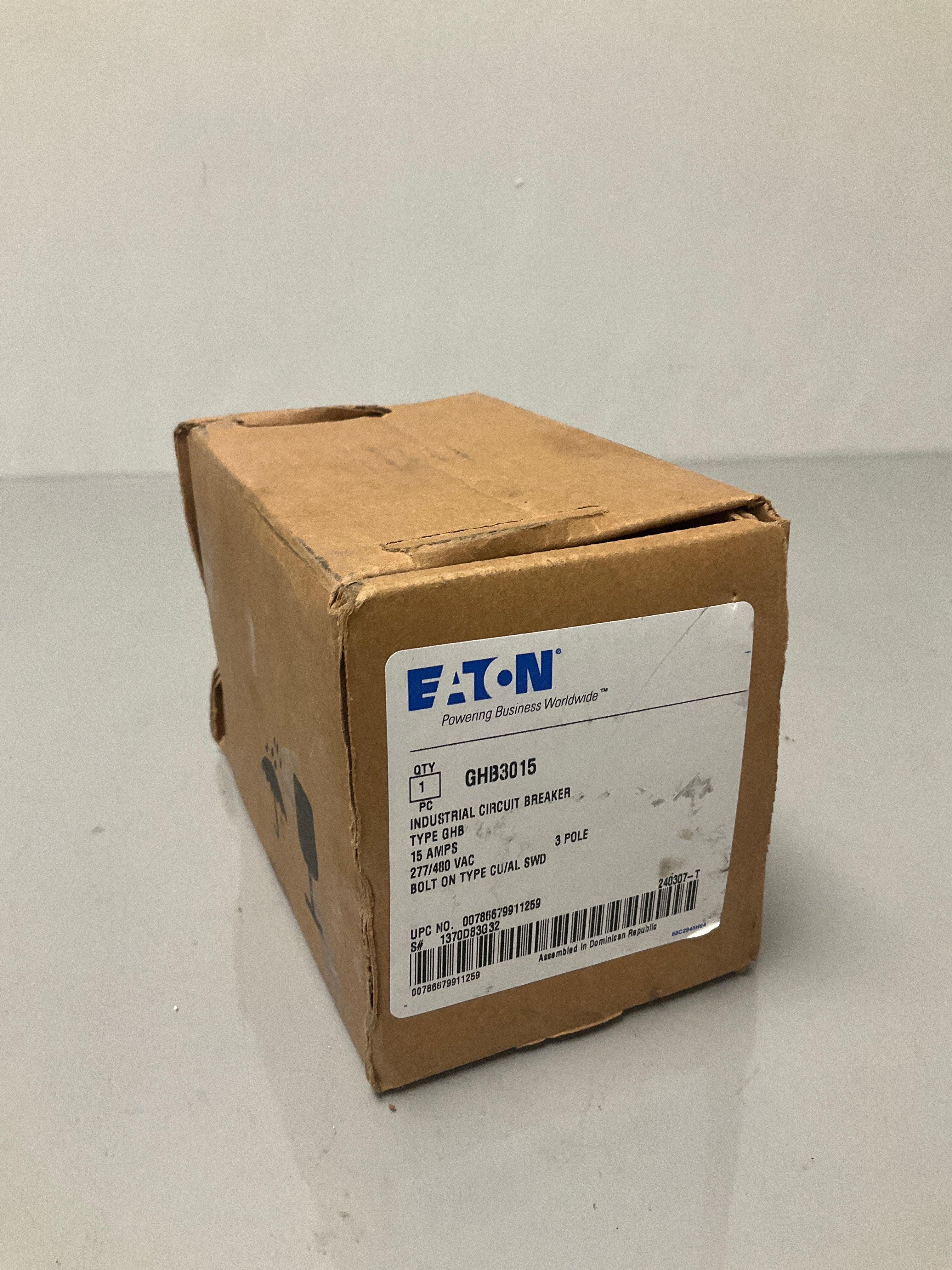 New Eaton GHB3015 3 Pole, 15 Amps, 480 Volts Circuit Breaker
