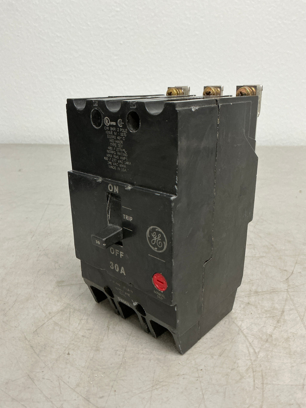 Used TEY330 3 Pole, 30 Amps, 480 Volts Circuit Breaker