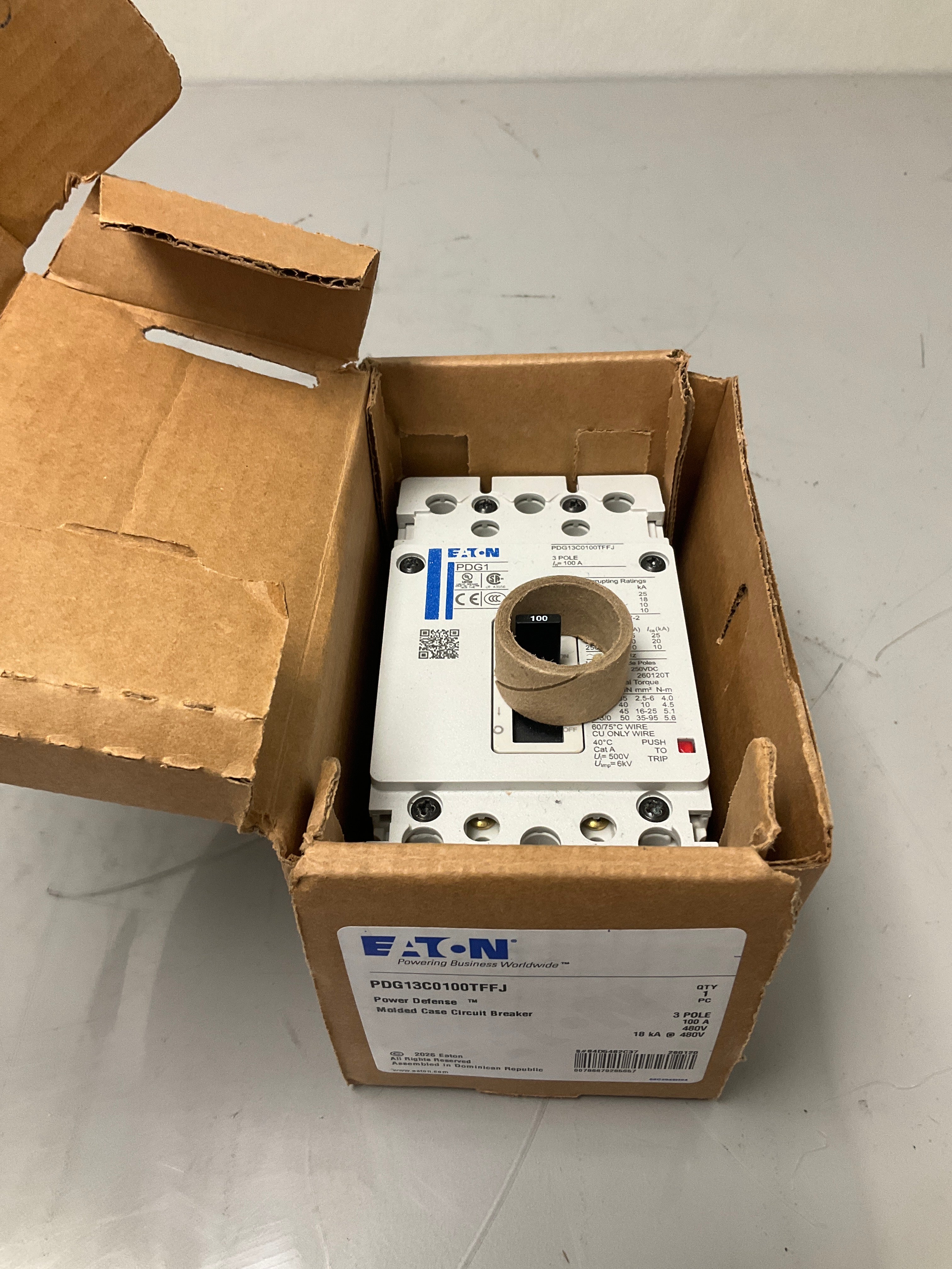 New Eaton PDG13C0100TFFJ 3 Pole, 100 Amps, 480 Volts Circuit Breaker