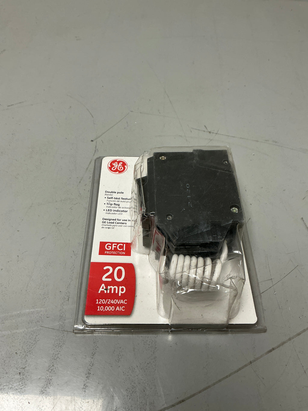 New GE THQL2120GFTP 2 Pole, 20 Amps, 120 Volts, Circuit Breaker