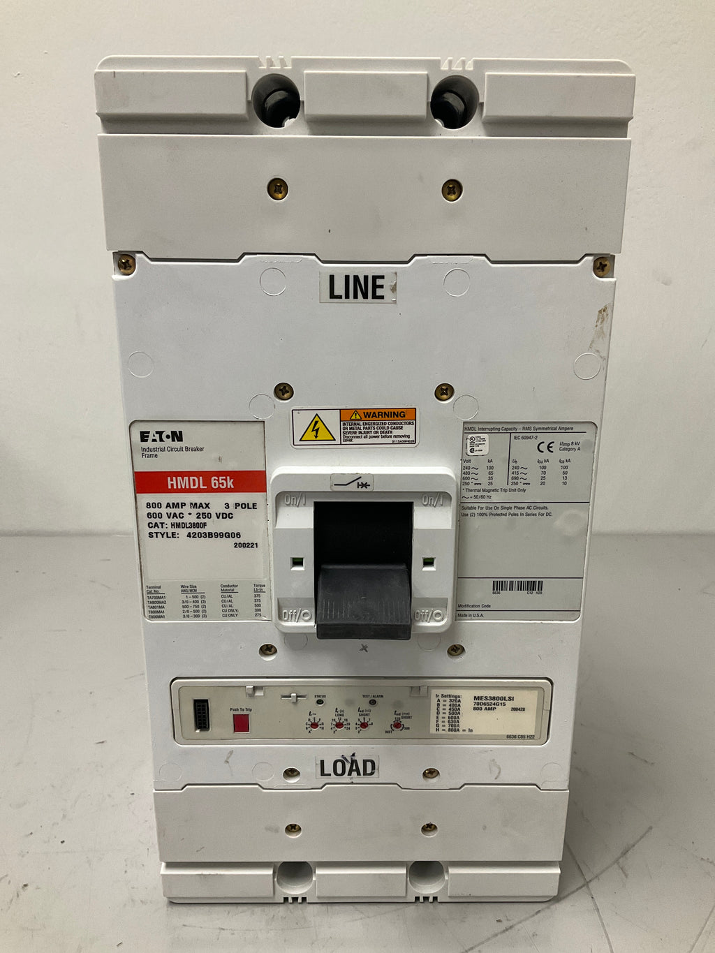 Used Eaton HMDL3800 3 Pole, 800 Amps, 600 Volts Circuit Breaker