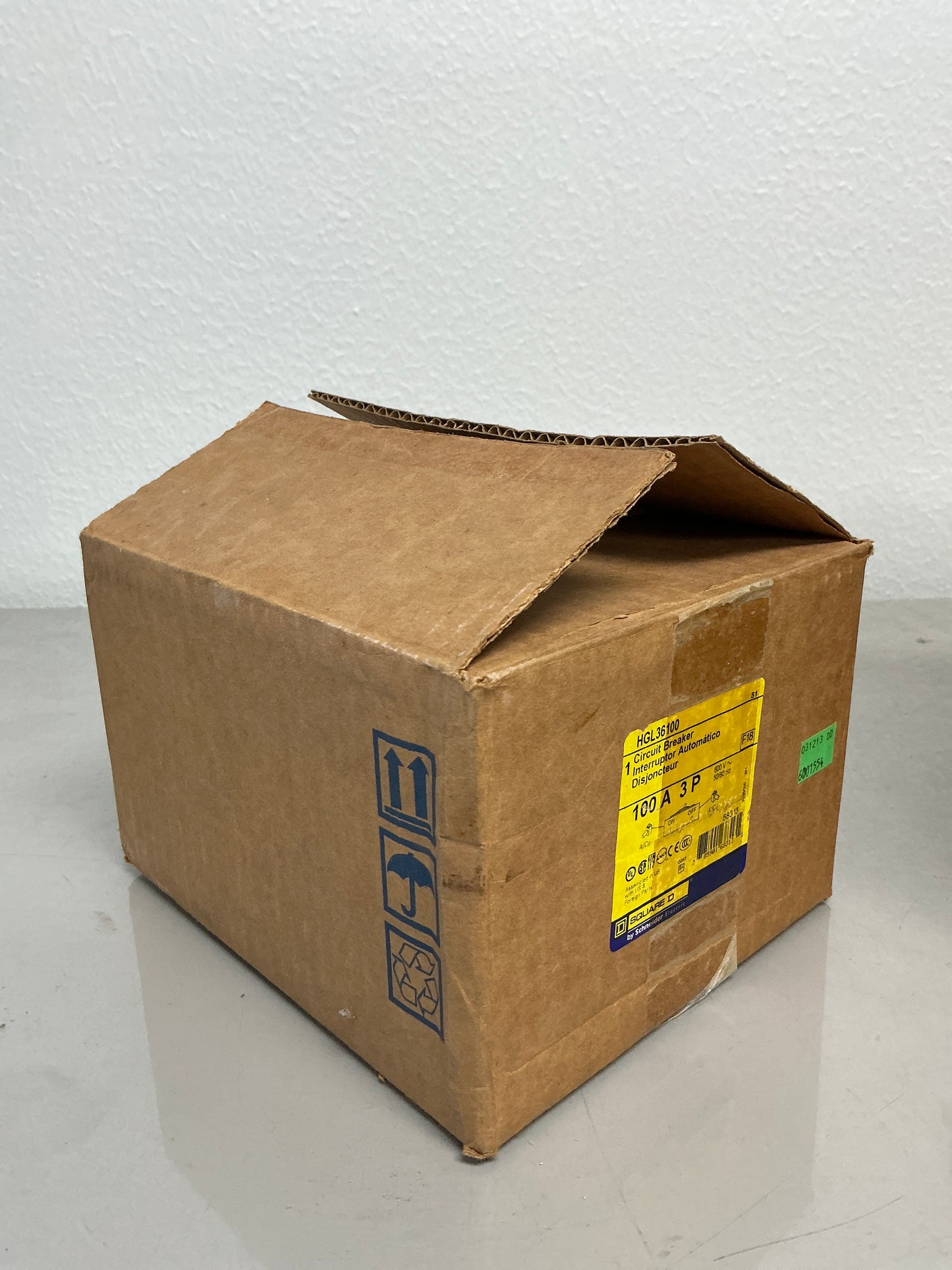 New  Square D HGL36100 3 Poles, 100 Amps, 600 Volts