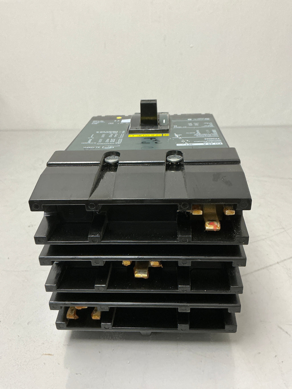 Used Square D FH36045 3 Pole, 45 Amps, 600 Volts Circuit Breaker