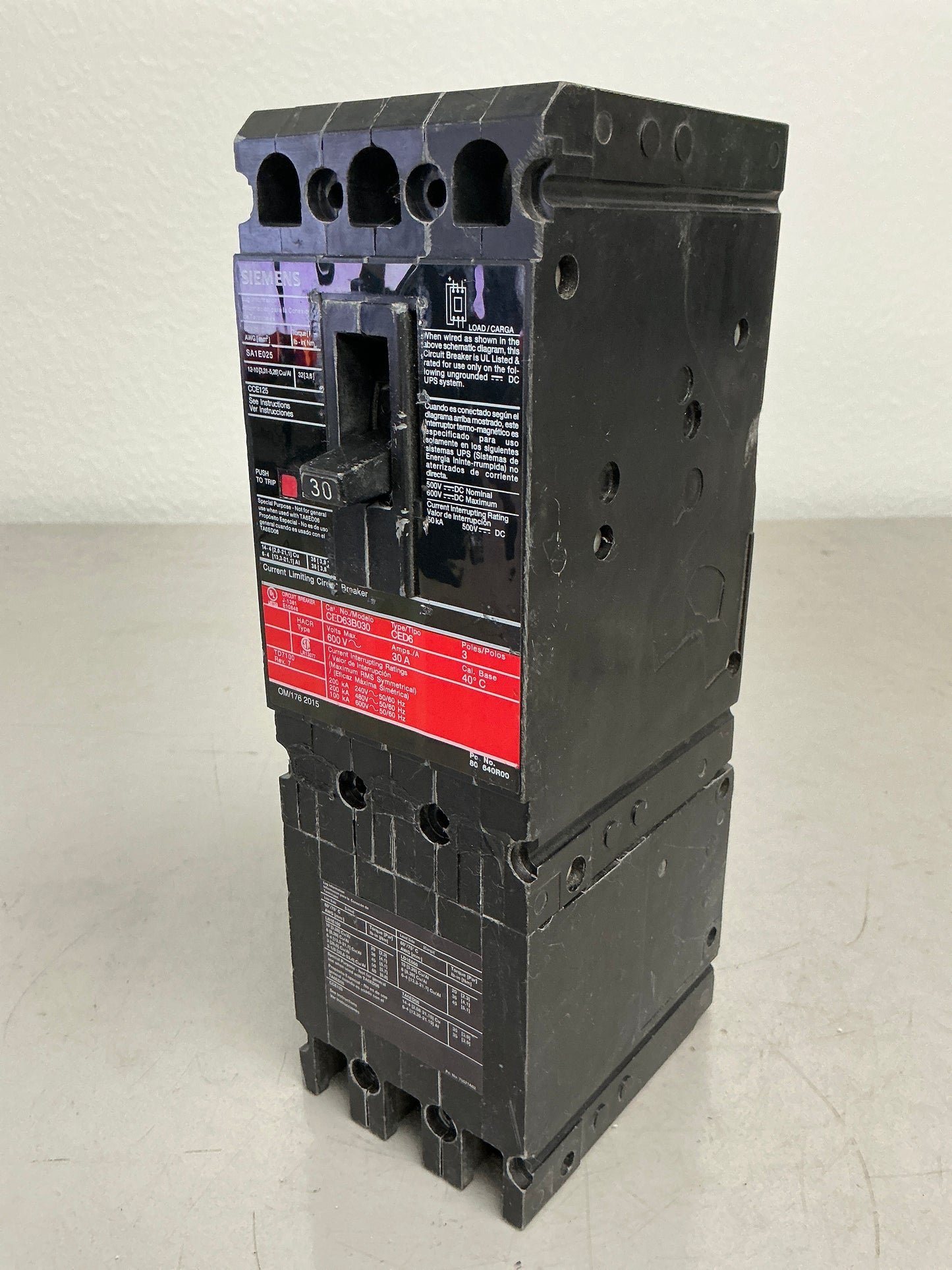 Used Siemens CED63B030 3 Pole, 30 Amps, 600 Volts