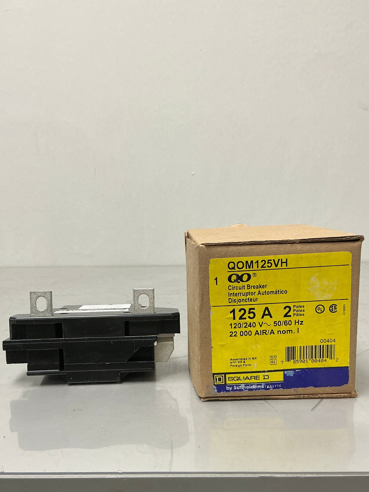 New Square D QOM125VH 2 Pole, 125 Amps, 240 Volts, Circuit Breaker