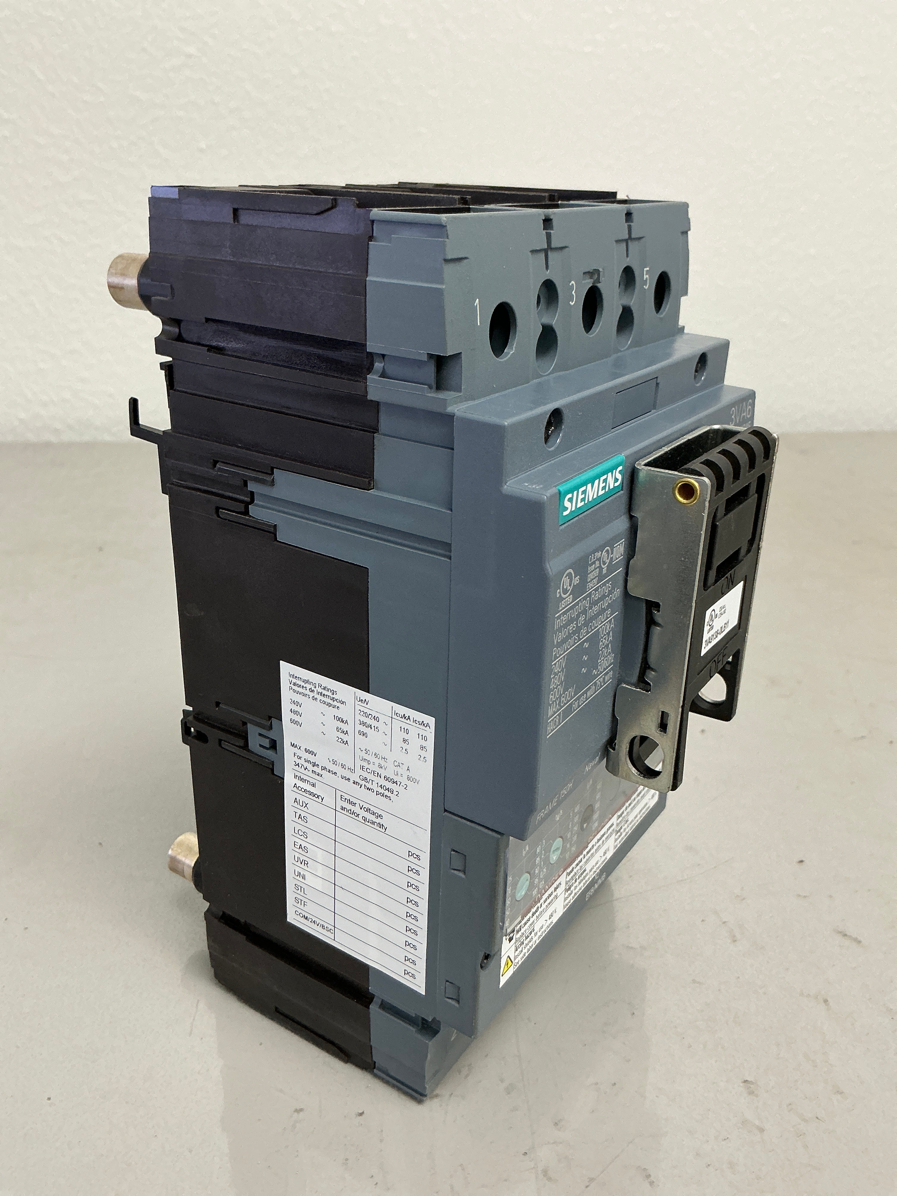 New Siemens 3VA6110-6HL31-0AA0 100 Amps, 3 Pole